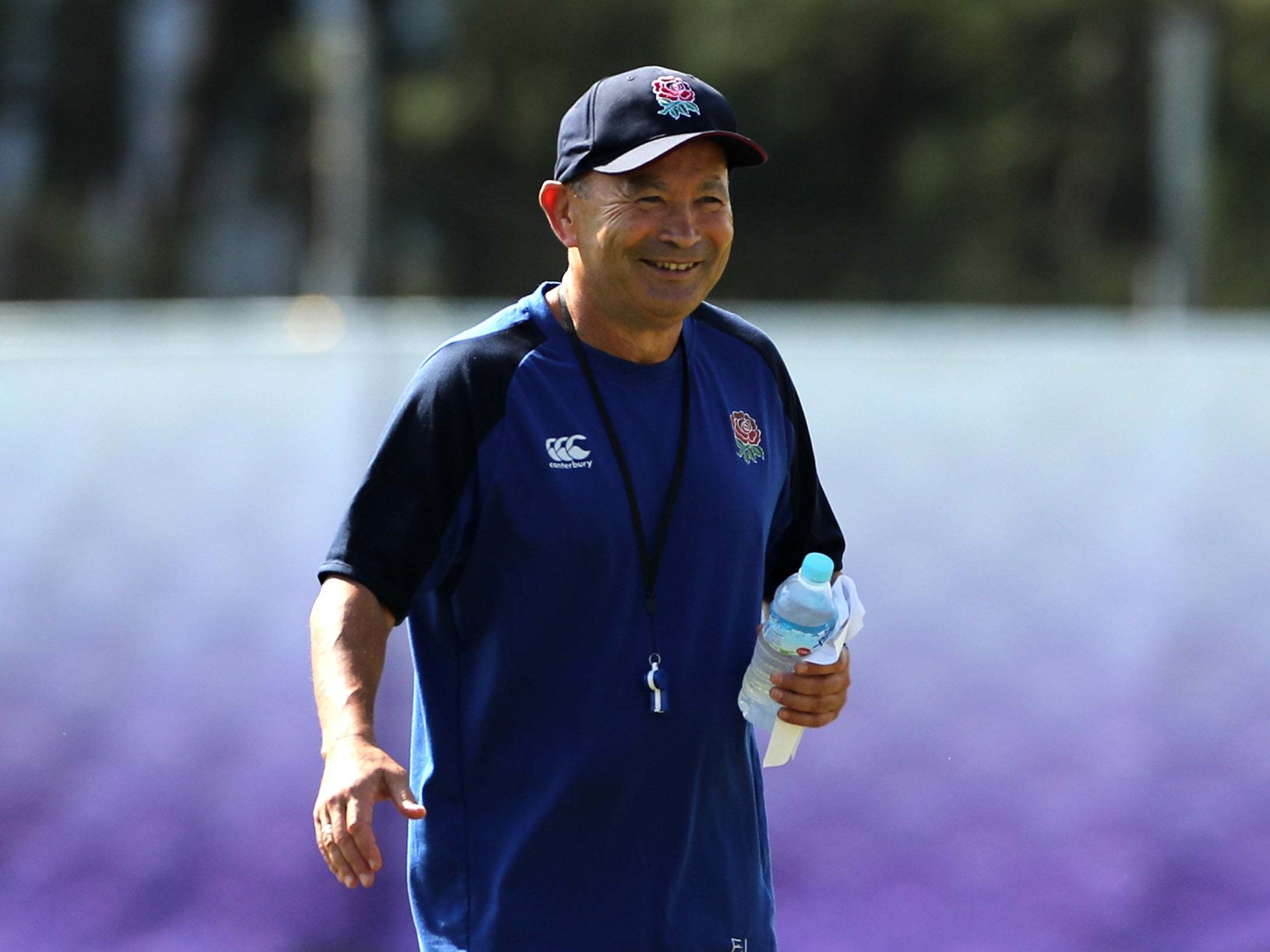 Eddie Jones takes his England team through their final training session in Miyazaki