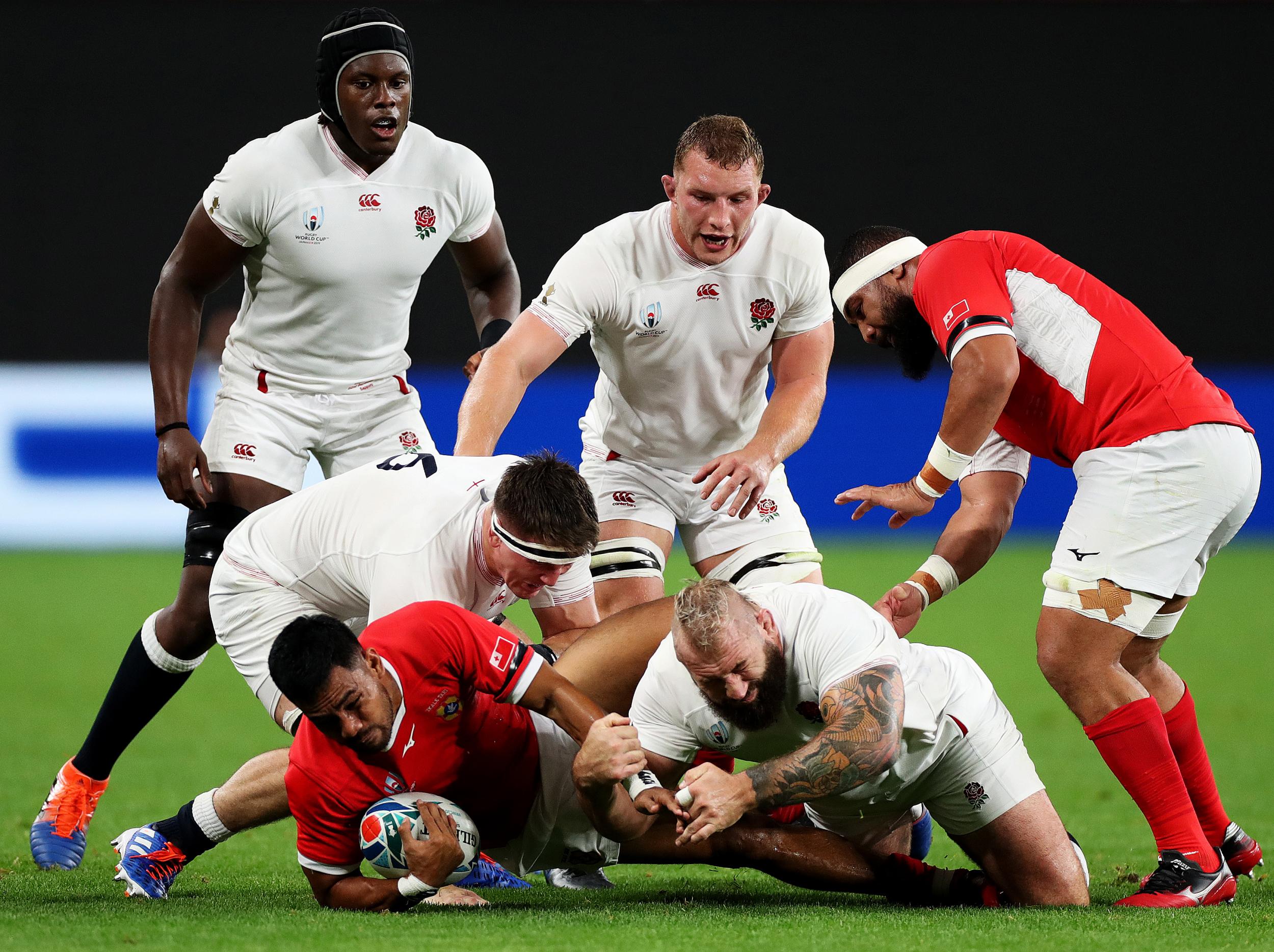 (Sam Underhill, centre, stands over the breakdown