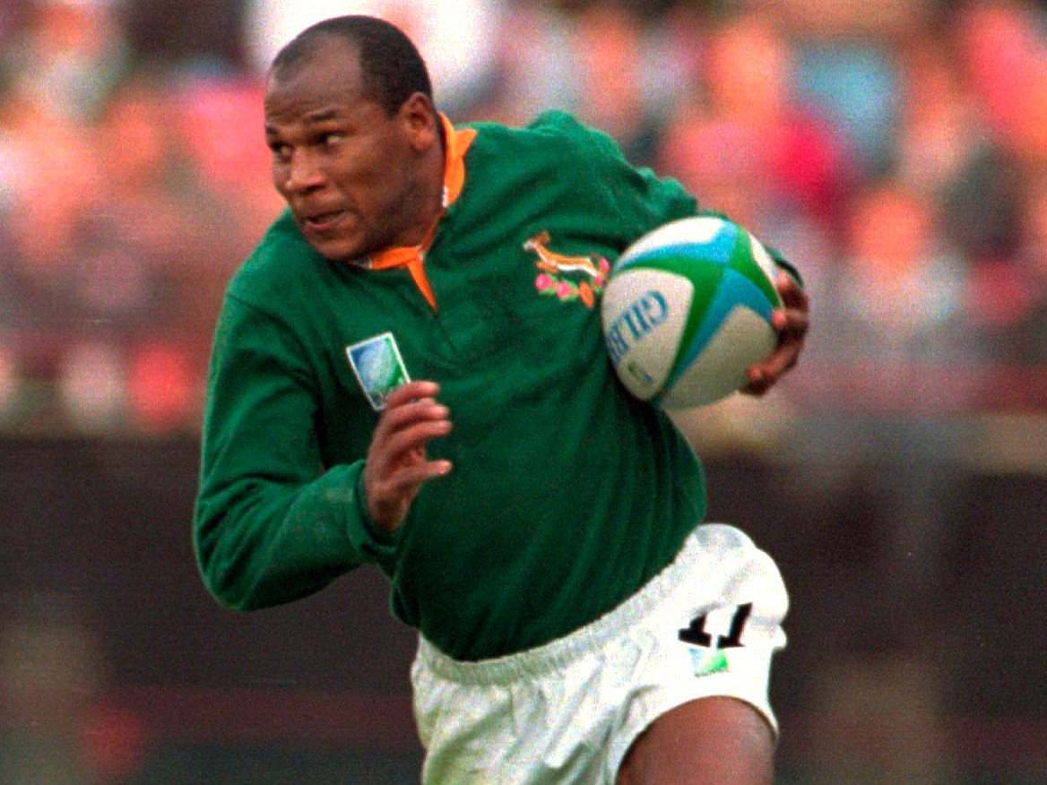 Williams cuts across the open field during Rugby World Cup action against Western Samoa in Johannesburg in 1995