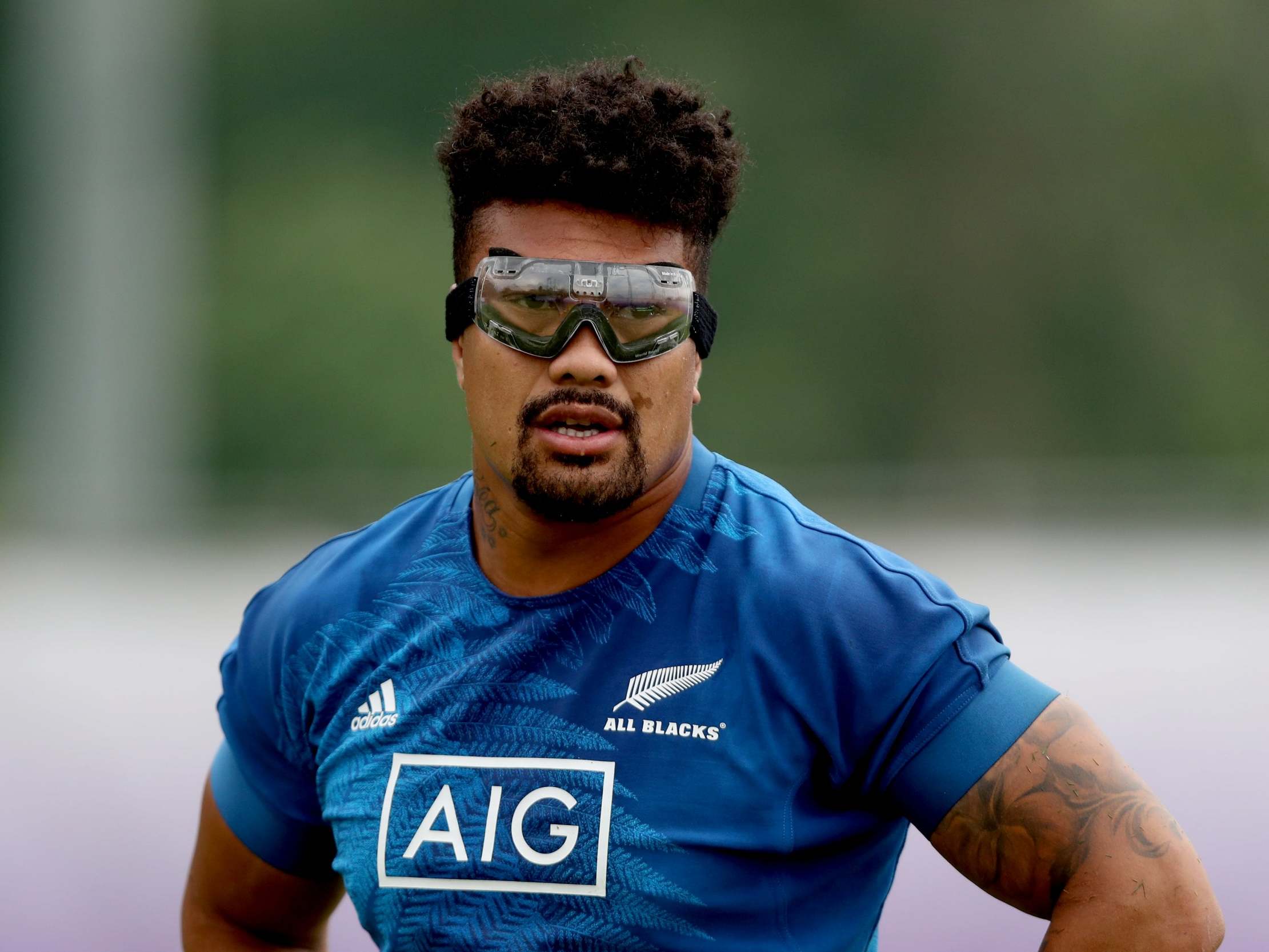 Ardie Savea will wear goggles against Canada in order to protect his eyesight