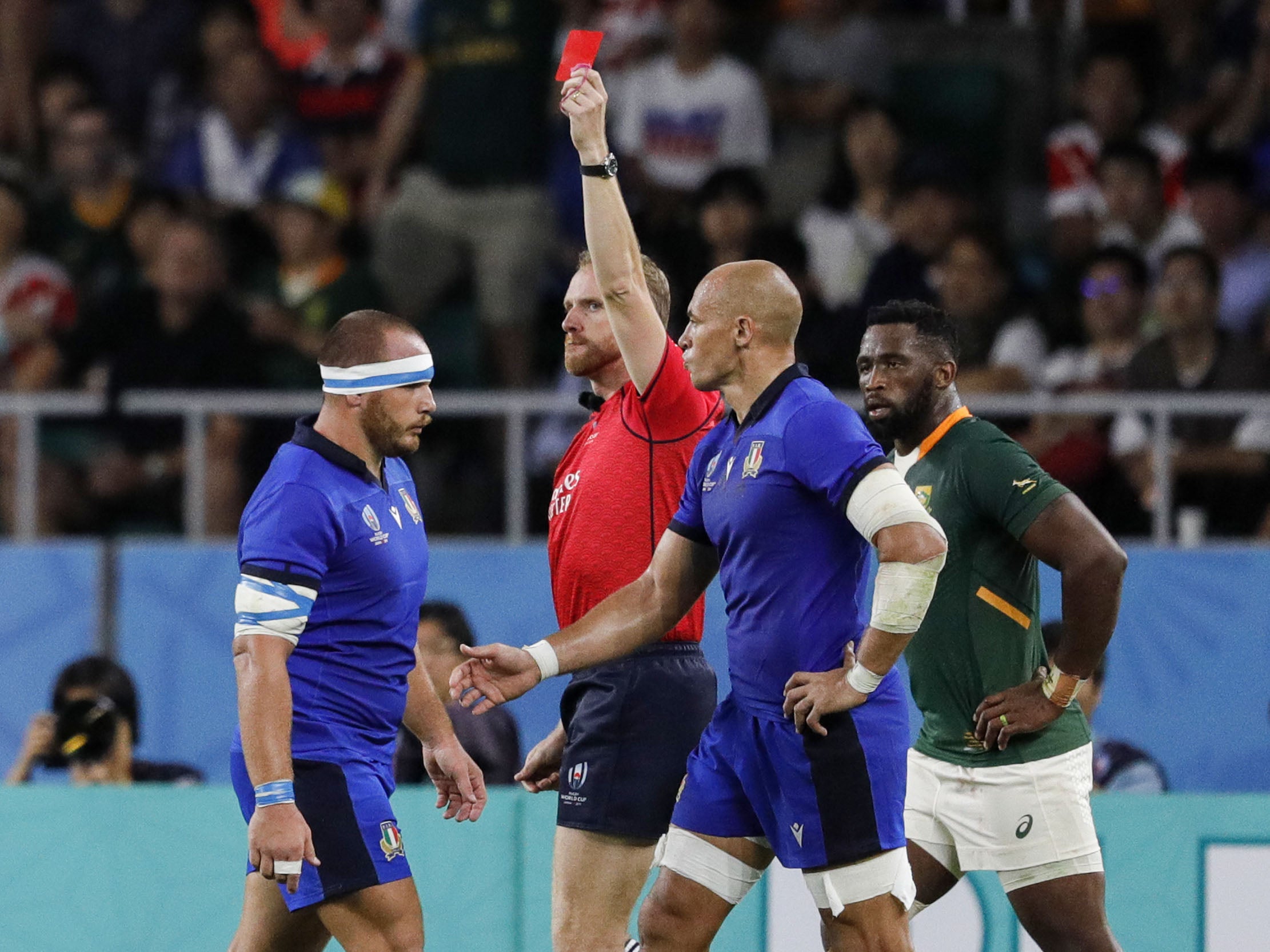 Andrea Lovotti saw red after Duane Vermeulen landed on his head after the prop’s clearout