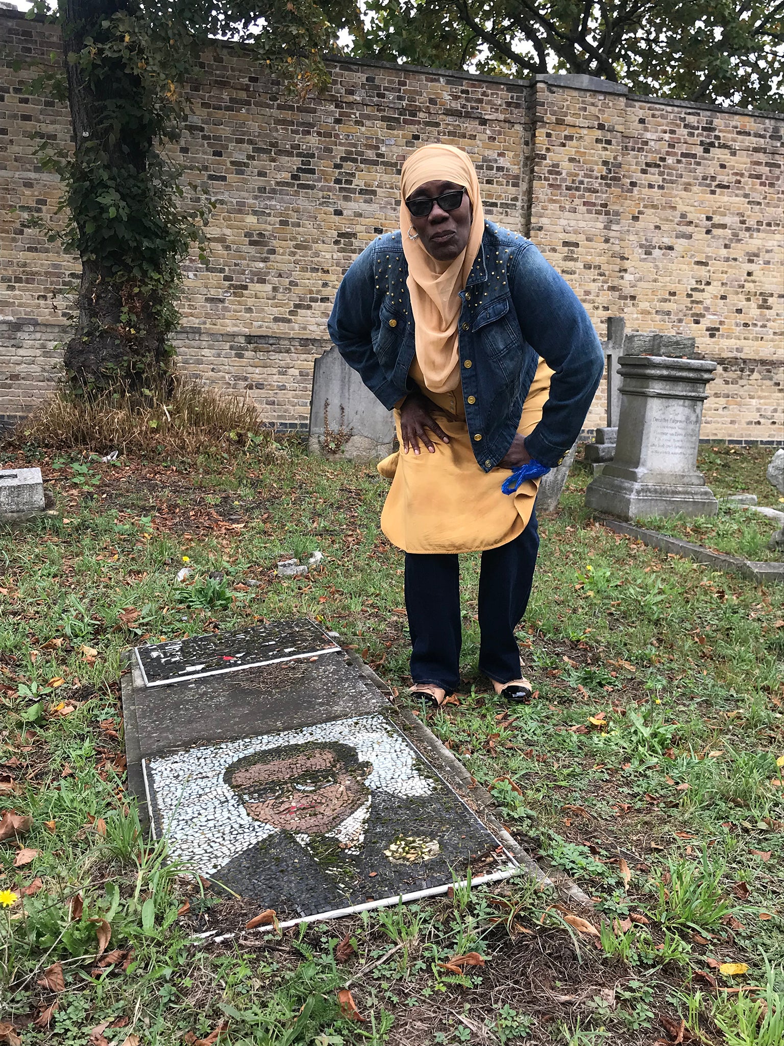 Josephine visits Kelso’s grave