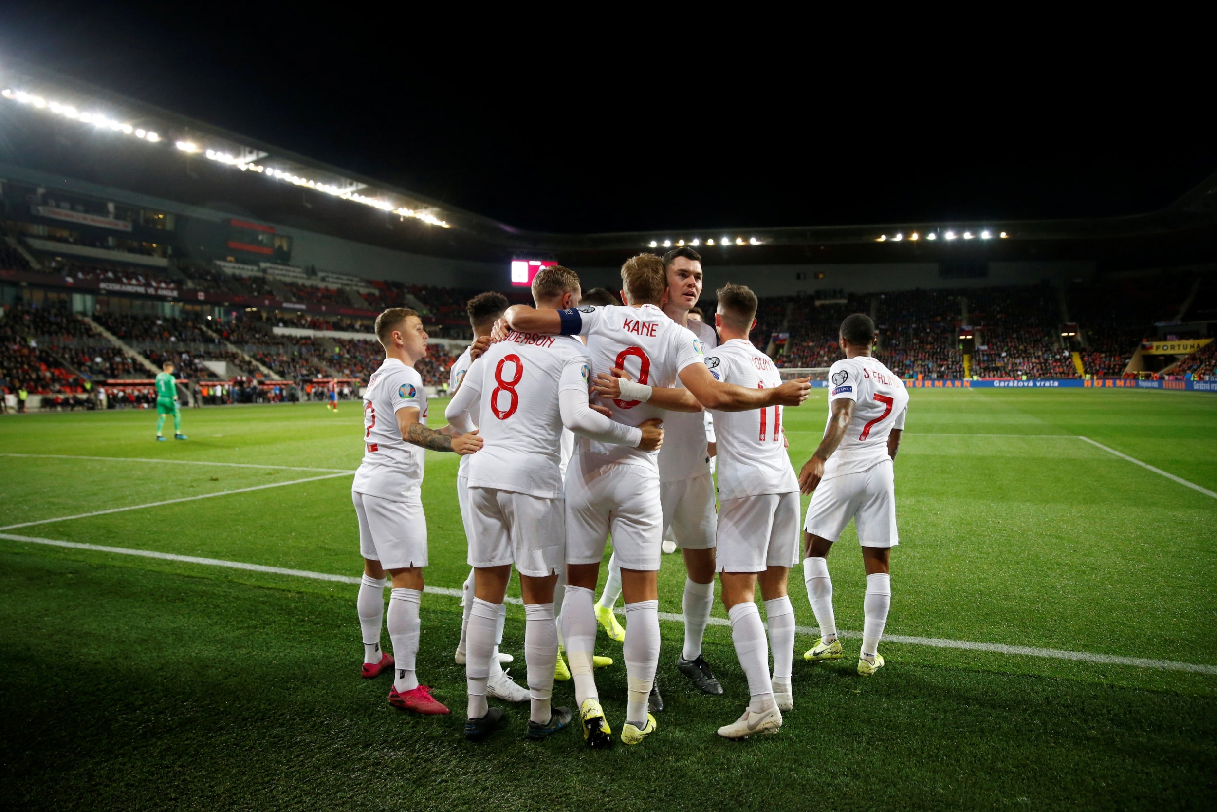 England celebrate going ahead