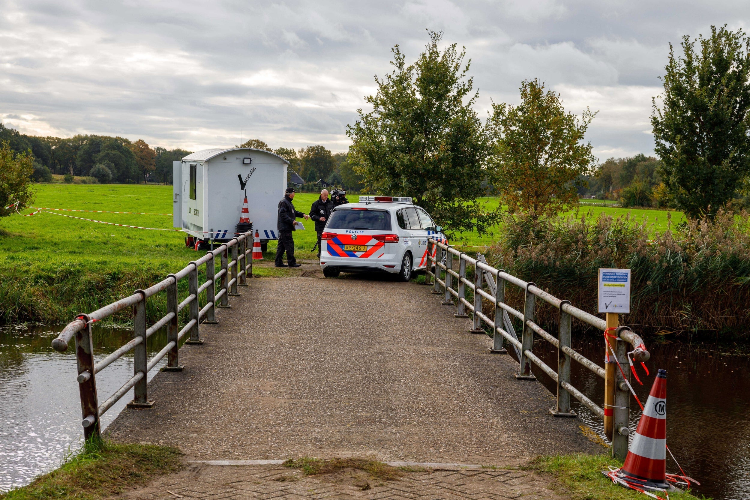 Dutch police continue their investigation at the farm on the Buitenhuizerweg in Ruinerwold, Drenthe