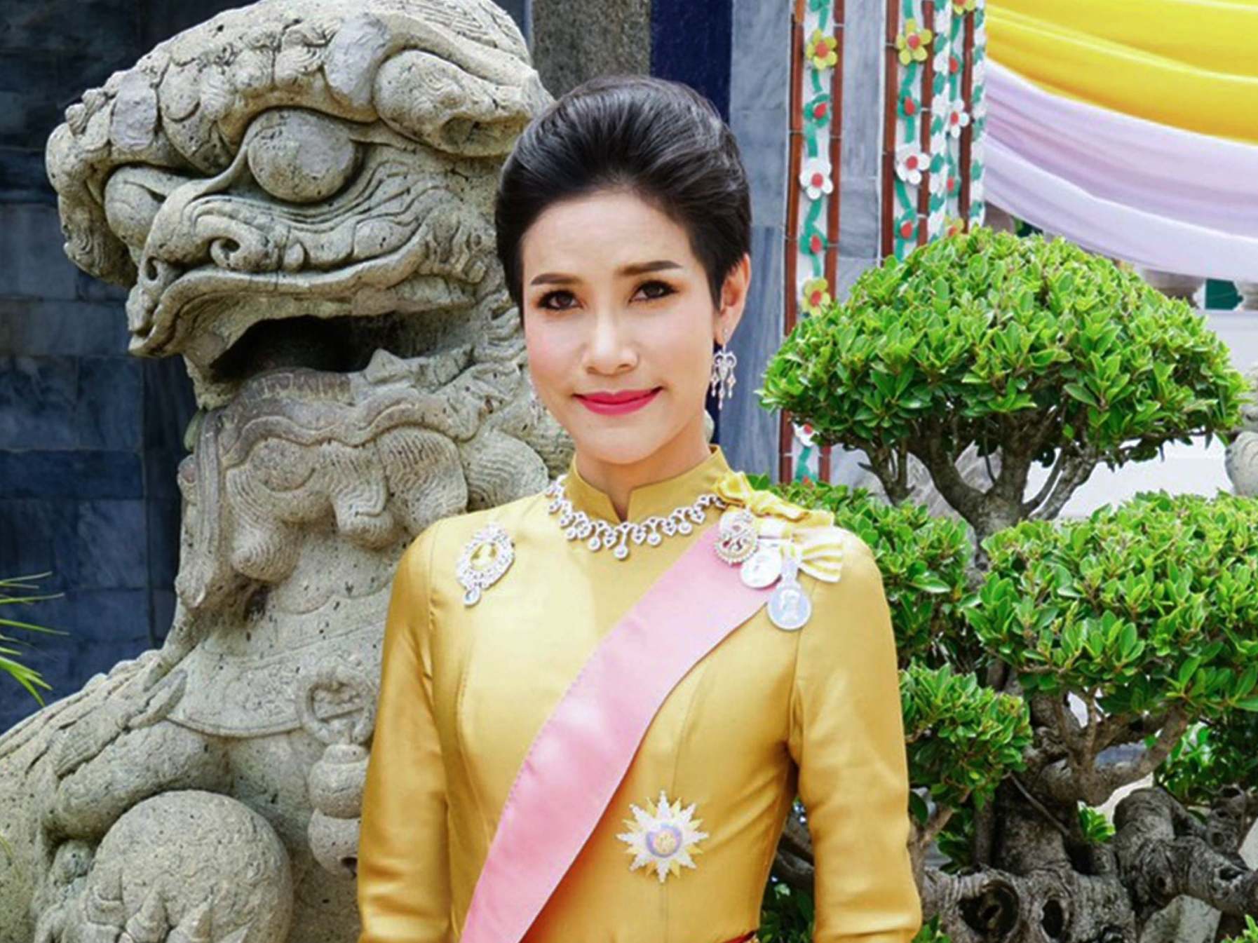 Sineenat Wongvajirapakdi is a former nurse and the king's bodyguard