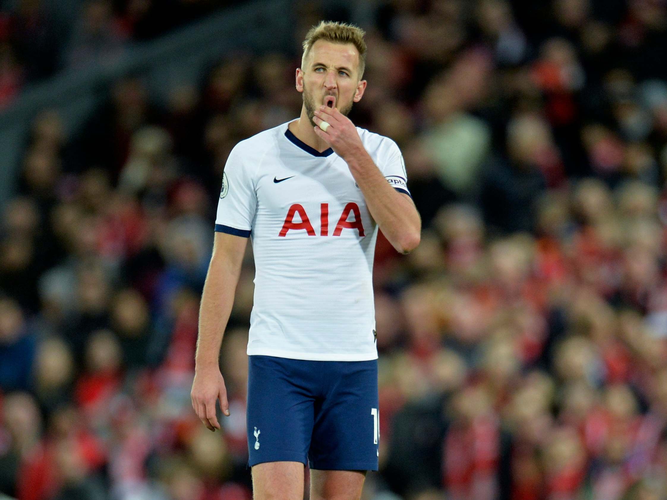 Harry Kane of Tottenham Hotspur reacts