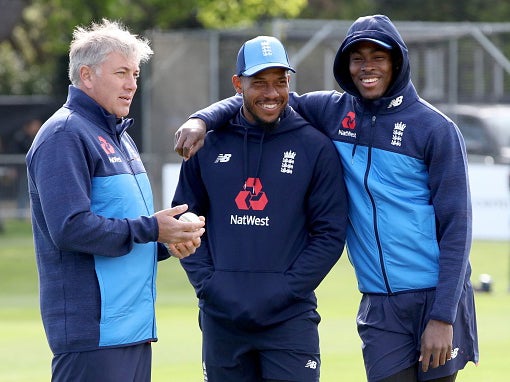 Chris Silverwood with Mark Jordan and Jofra Archer