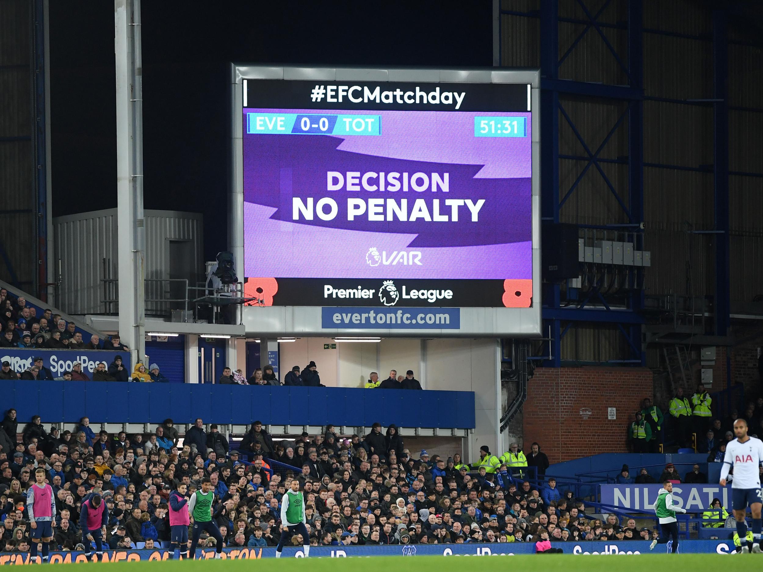 The use of VAR was again questionable during Everton’s draw with Spurs