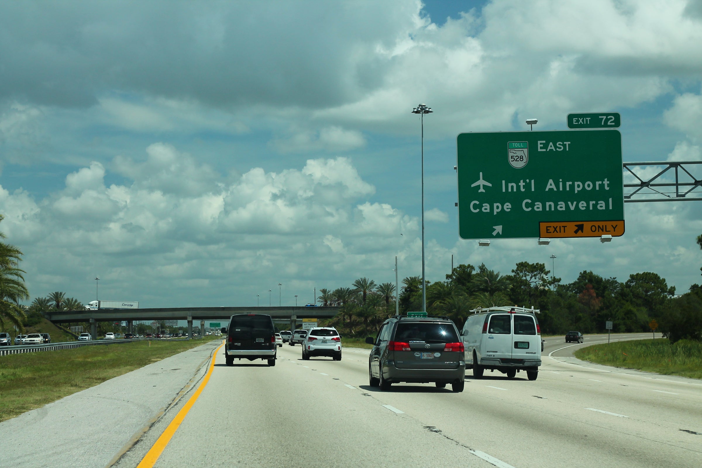 Orlando has two main airports: Melbourne isn't one of them