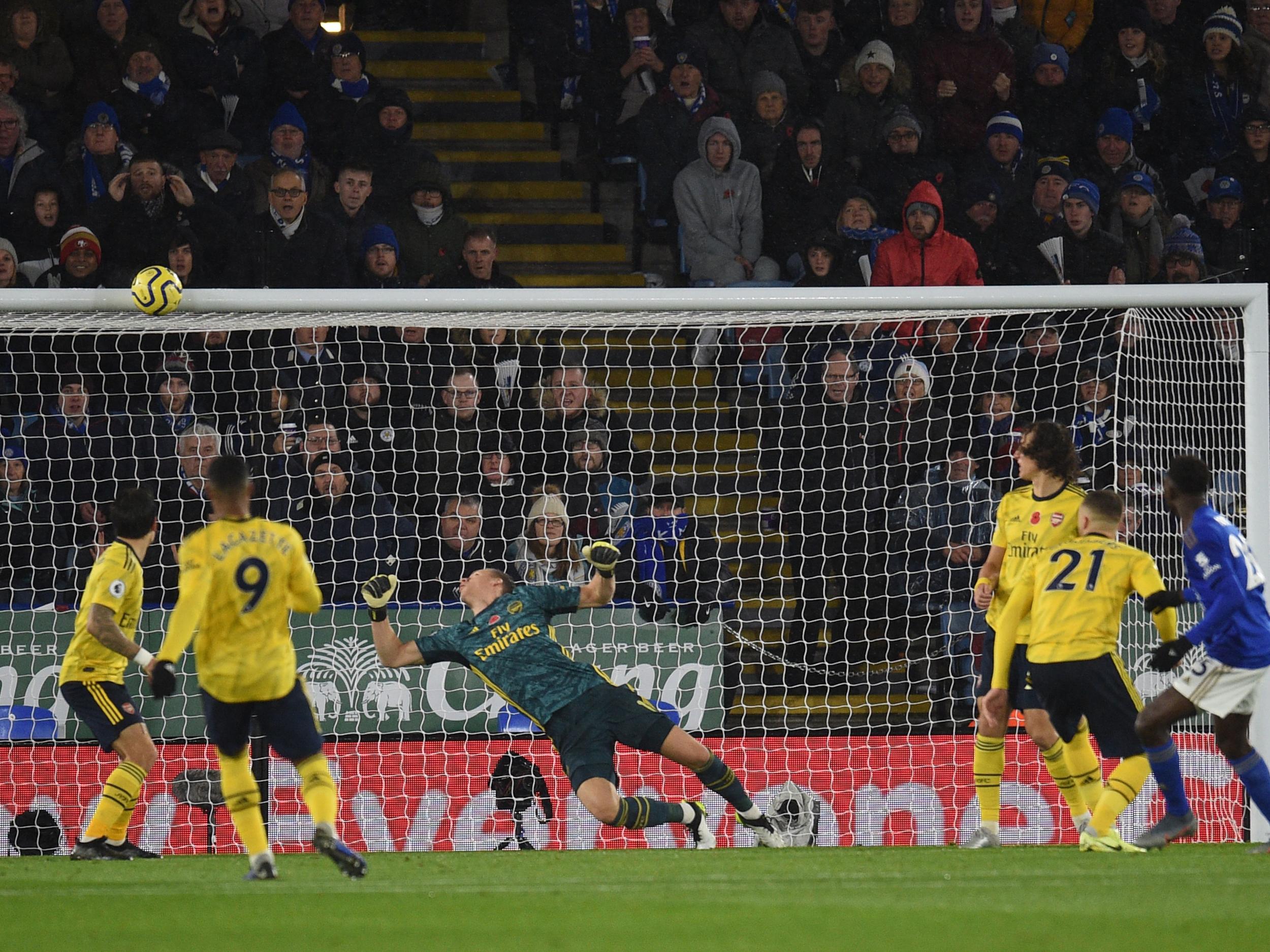 Wilfred Ndidi struck the crossbar with a good chance