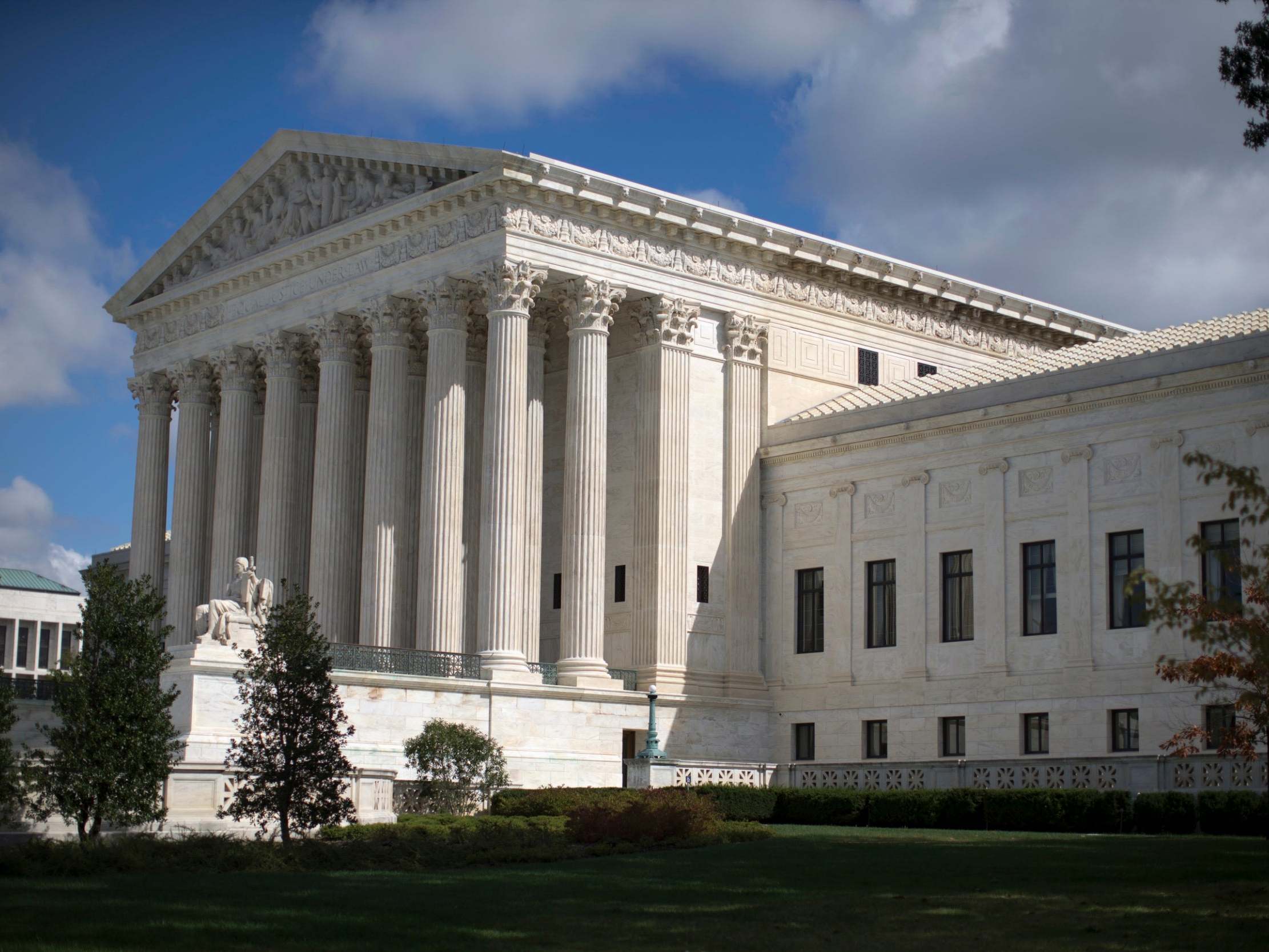 Trump tax returns: Supreme Court temporarily blocks release of financial documents