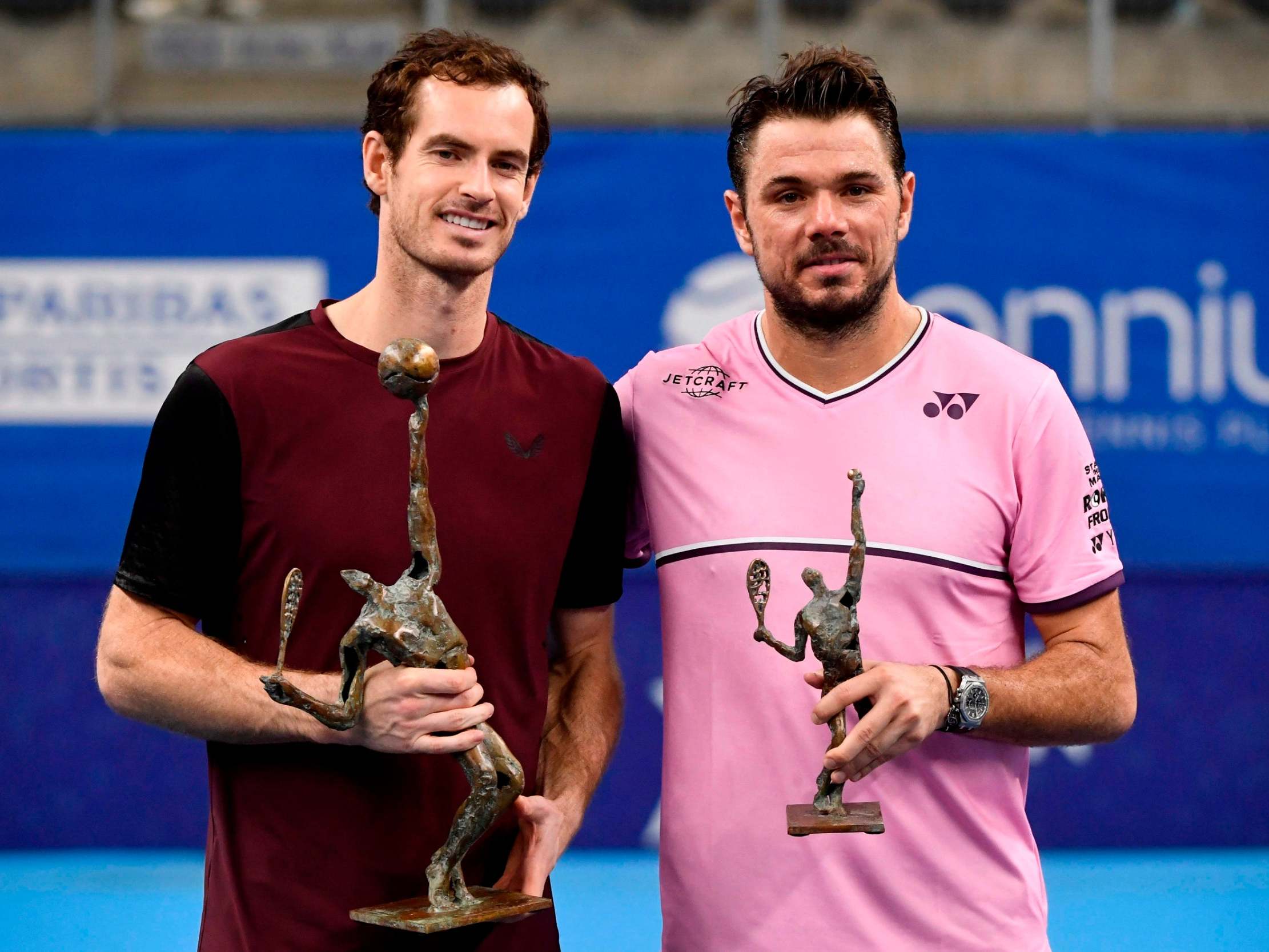 Murray and Wawrinka pose after their final in Antwerp