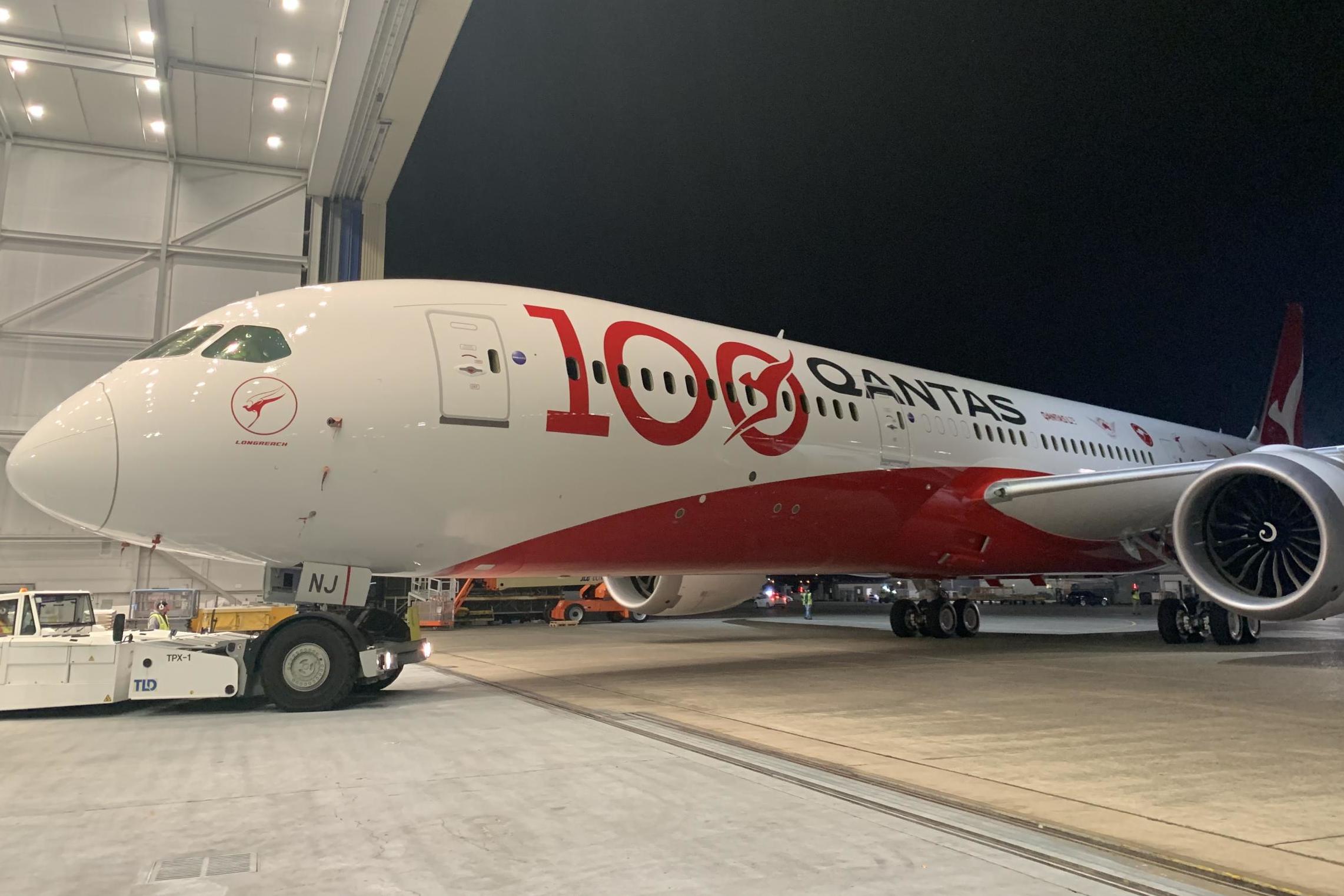 Qantas used a Boeing 787-9 for its Heathrow-Sydney nonstop trip