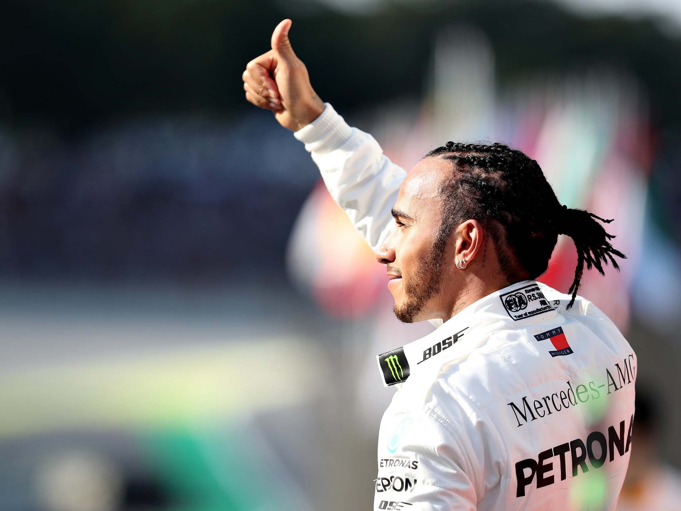 Lewis Hamilton salutes the crowd at Interlagos