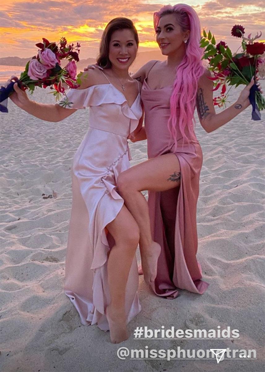 Lady Gaga poses on the beach alongside another bridesmaid?(Instagram: @ladygaga)