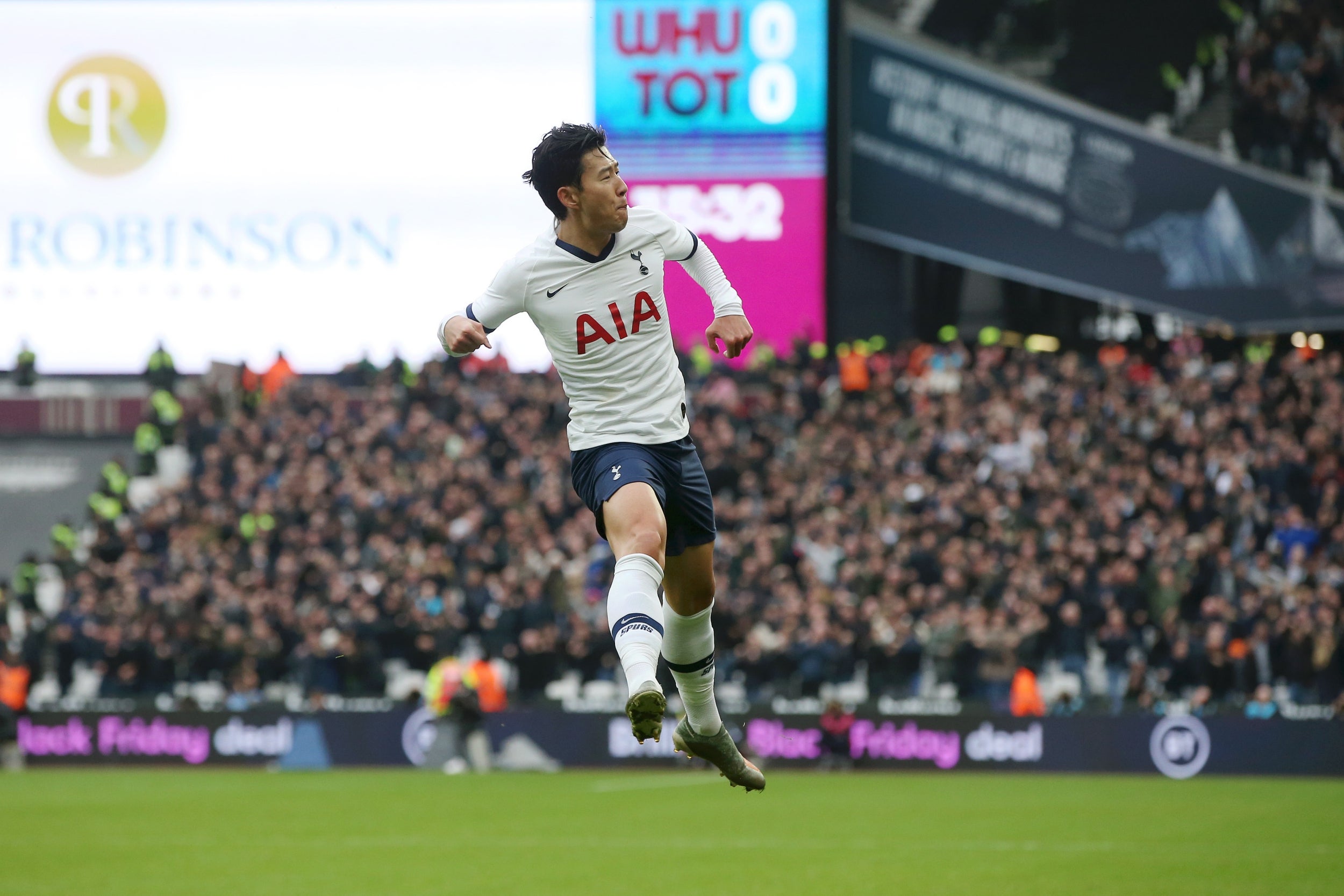 Jose Mourinho takes charge of his first Tottenham game