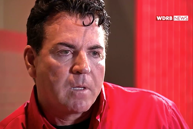 Papa John's founder criticises pizza chain's pizza (WDRB News)