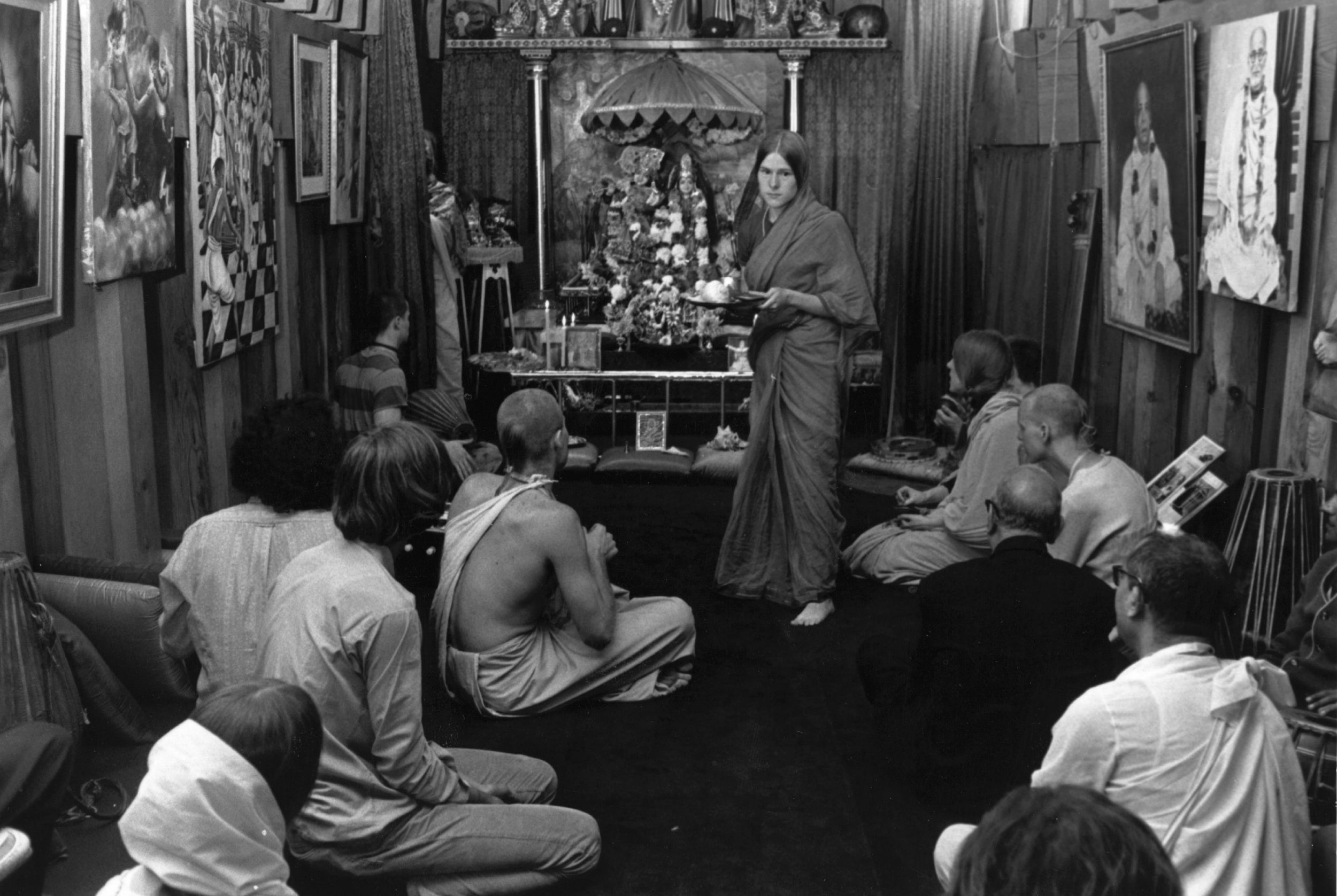 1971: the Radha Krishna Temple where the Hari Krishna sect worships