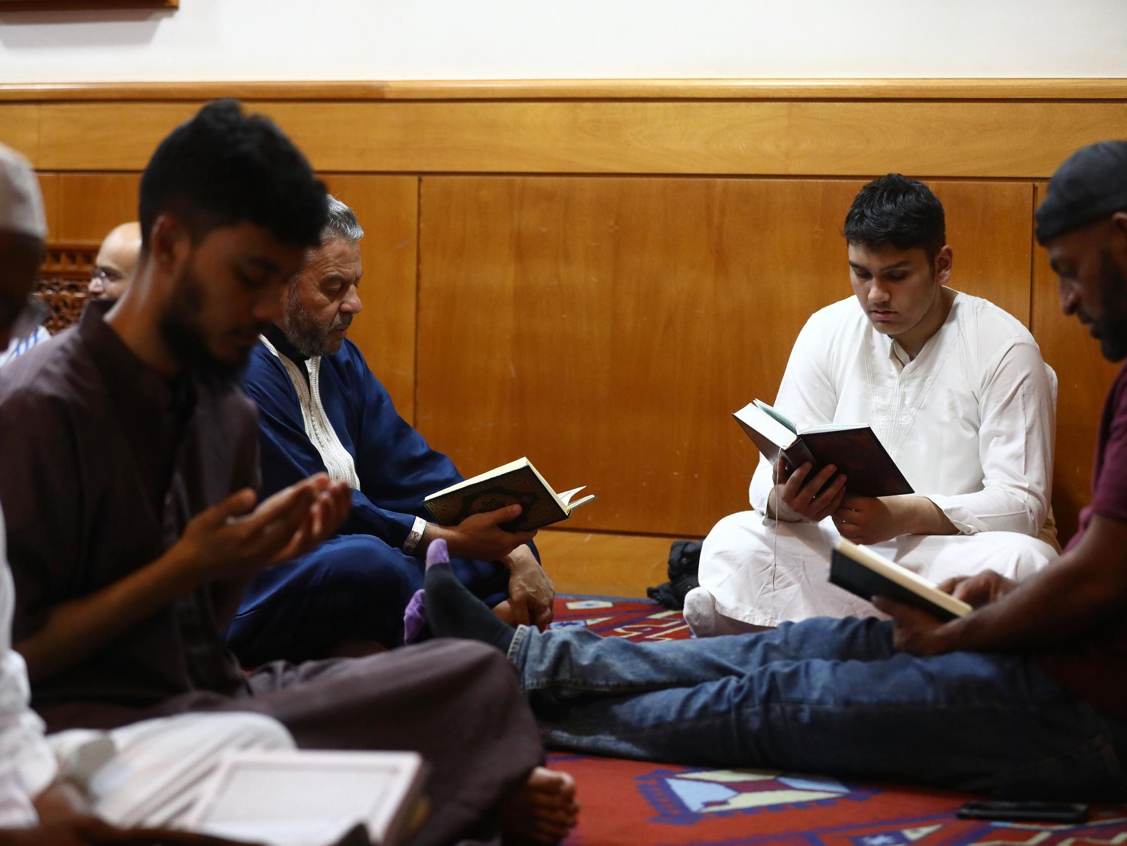 Worshippers pray at the Al Manaar Mosque in Kensington (Getty)