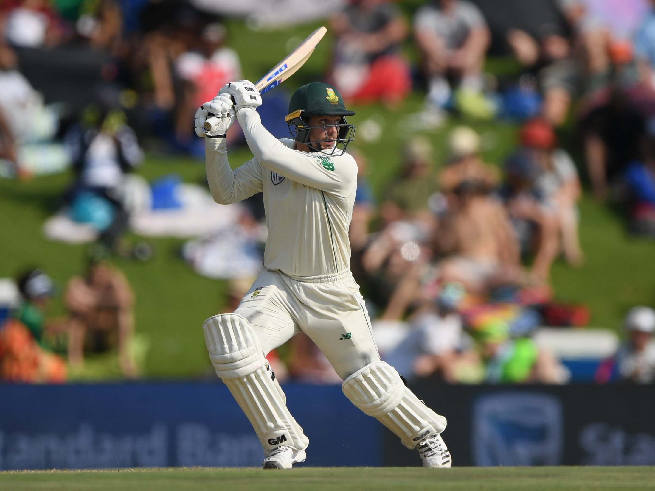 Quinton de Kock’s 95 rescued South Africa after an indifferent start