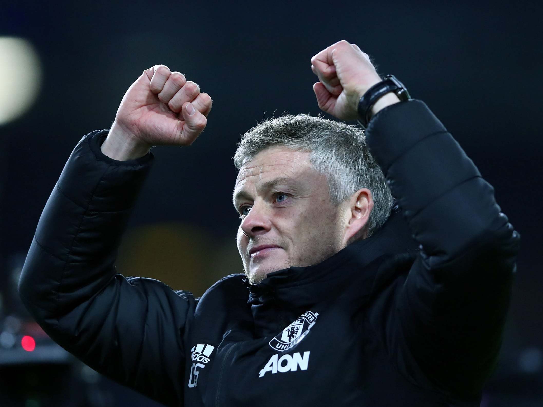 Solskjaer celebrates United's year-ending victory at Turf Moor