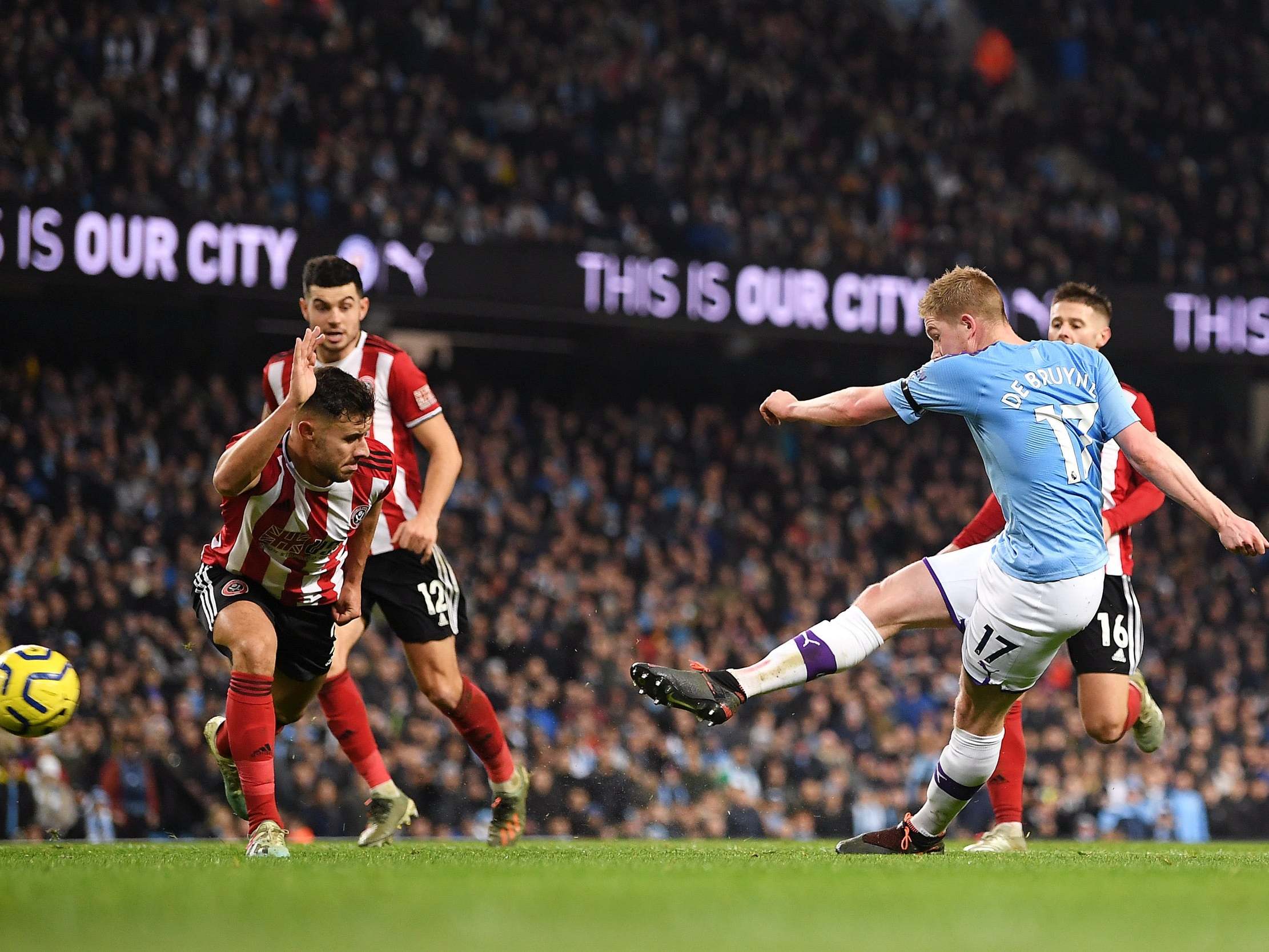 Kevin De Bruyne fires home to wrap up victory