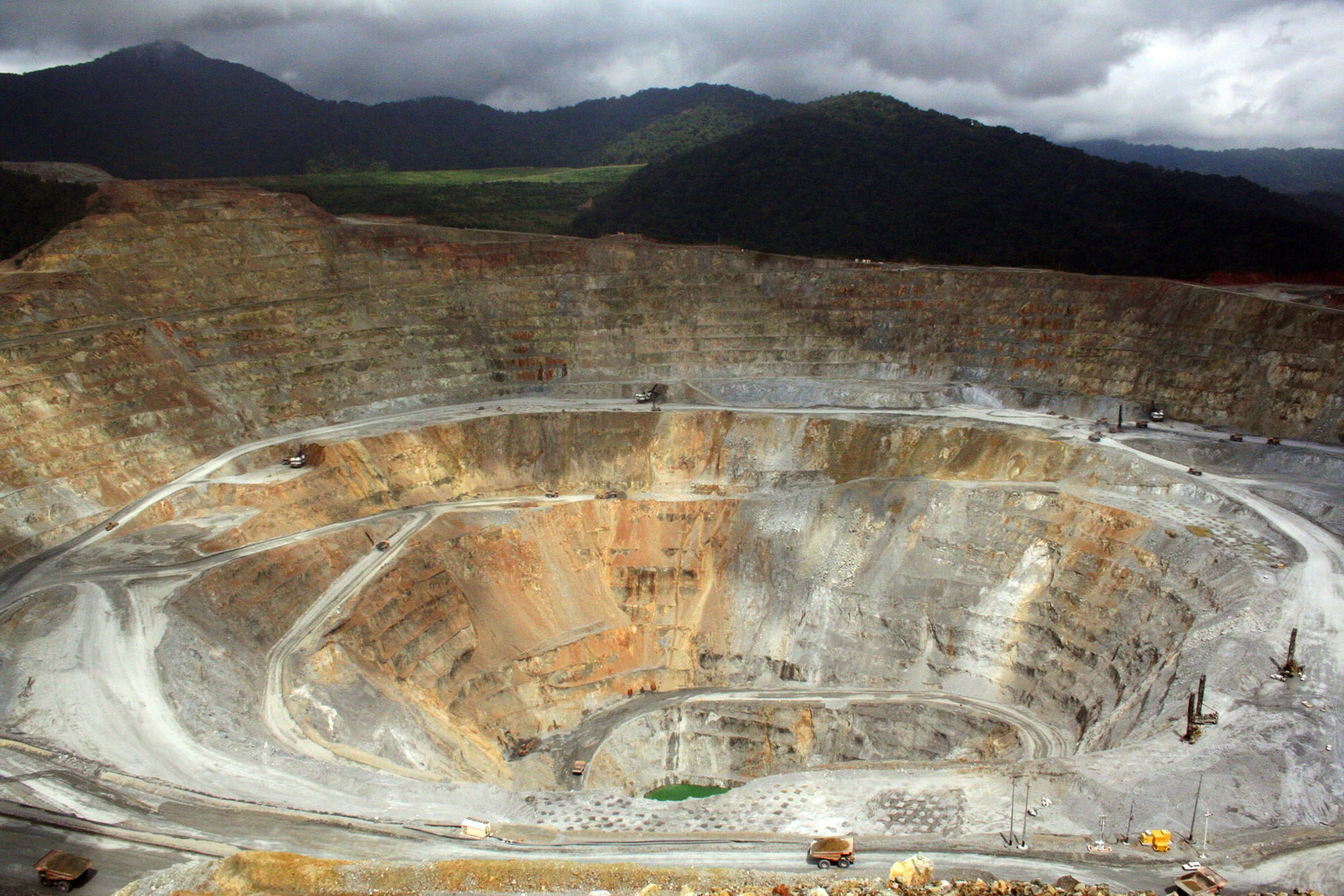 View of the Batu Hijau mine from the viewing platform