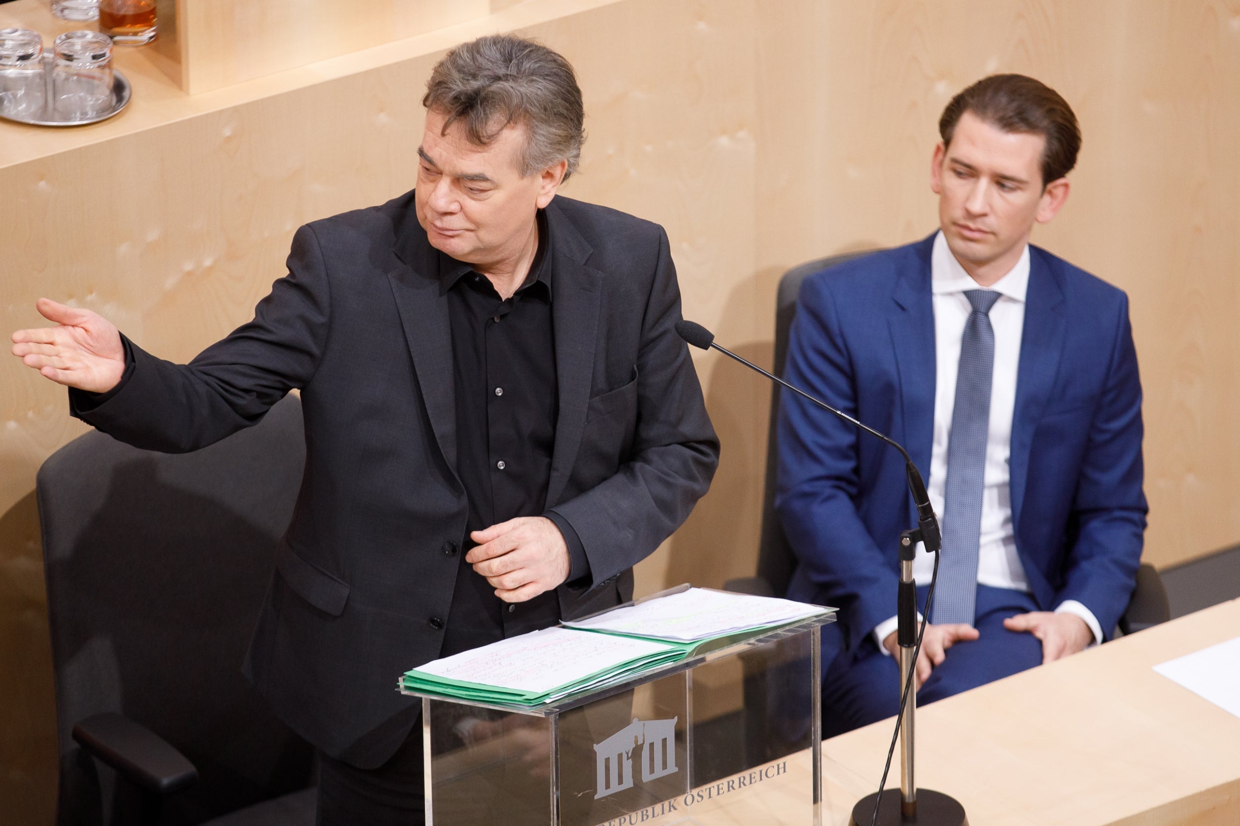 Austrian Vice-Chancellor Werner Kogler (Green Party, left) with Chancellor Sebastian Kurz