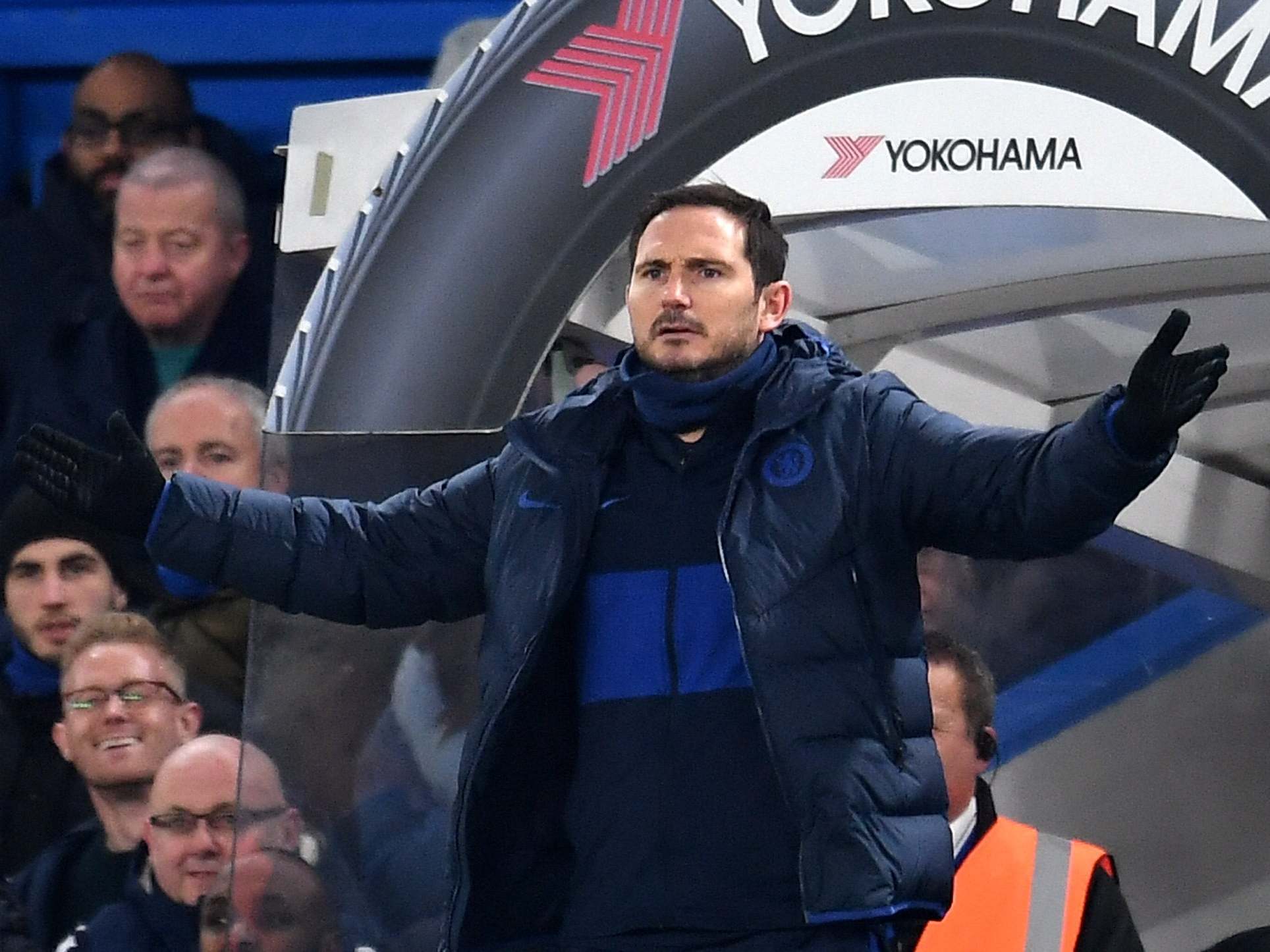 Lampard watches from the touchline during Chelsea's 2-2 draw with Arsenal