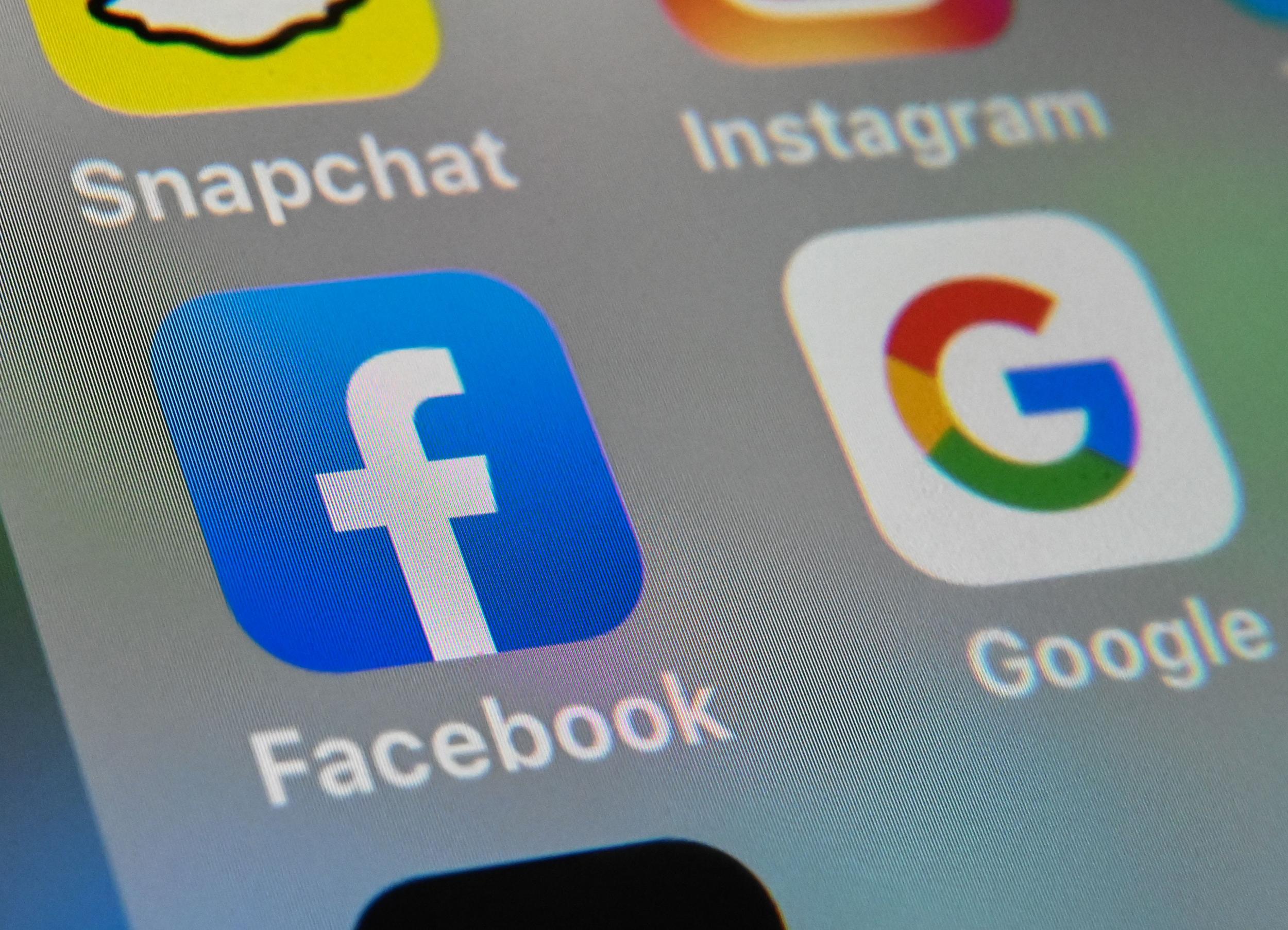 US competition regulators ordered Google, Microsoft, Amazon, Apple and Facebook to hand over details on their takeovers of hundreds of smaller firms