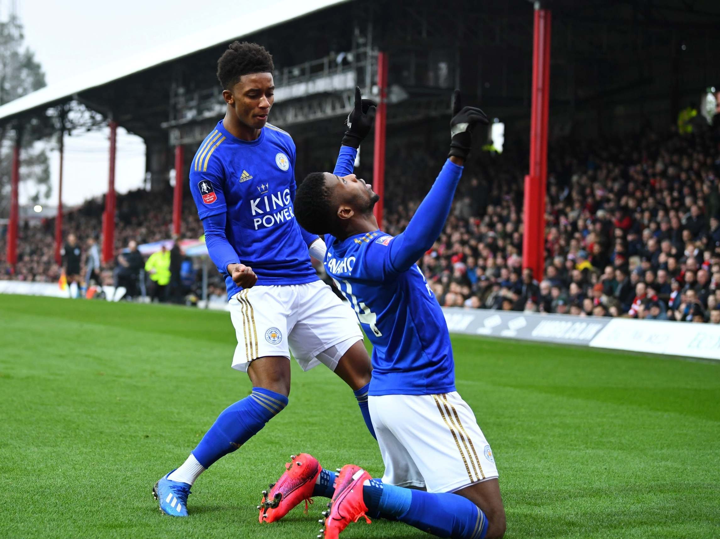 Iheanacho celebrates putting Leicester ahead at Brentford