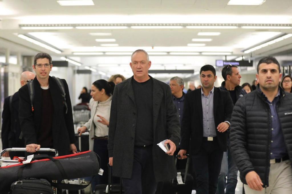 Benny Gantz arrives in Washington for talks with Trump about the peace deal (Elad Malka/Blue and White)