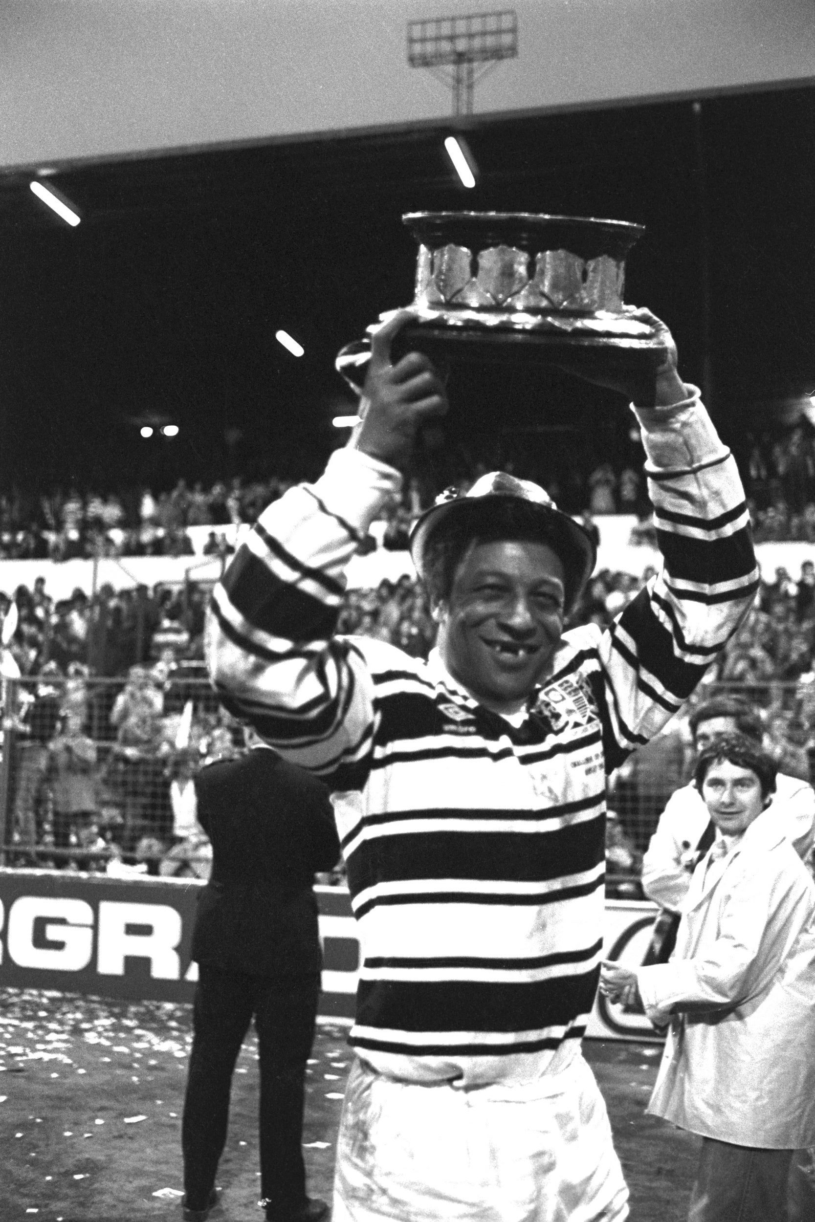 As a 39-year-old veteran, Sullivan won his final Challenge Cup in 1982