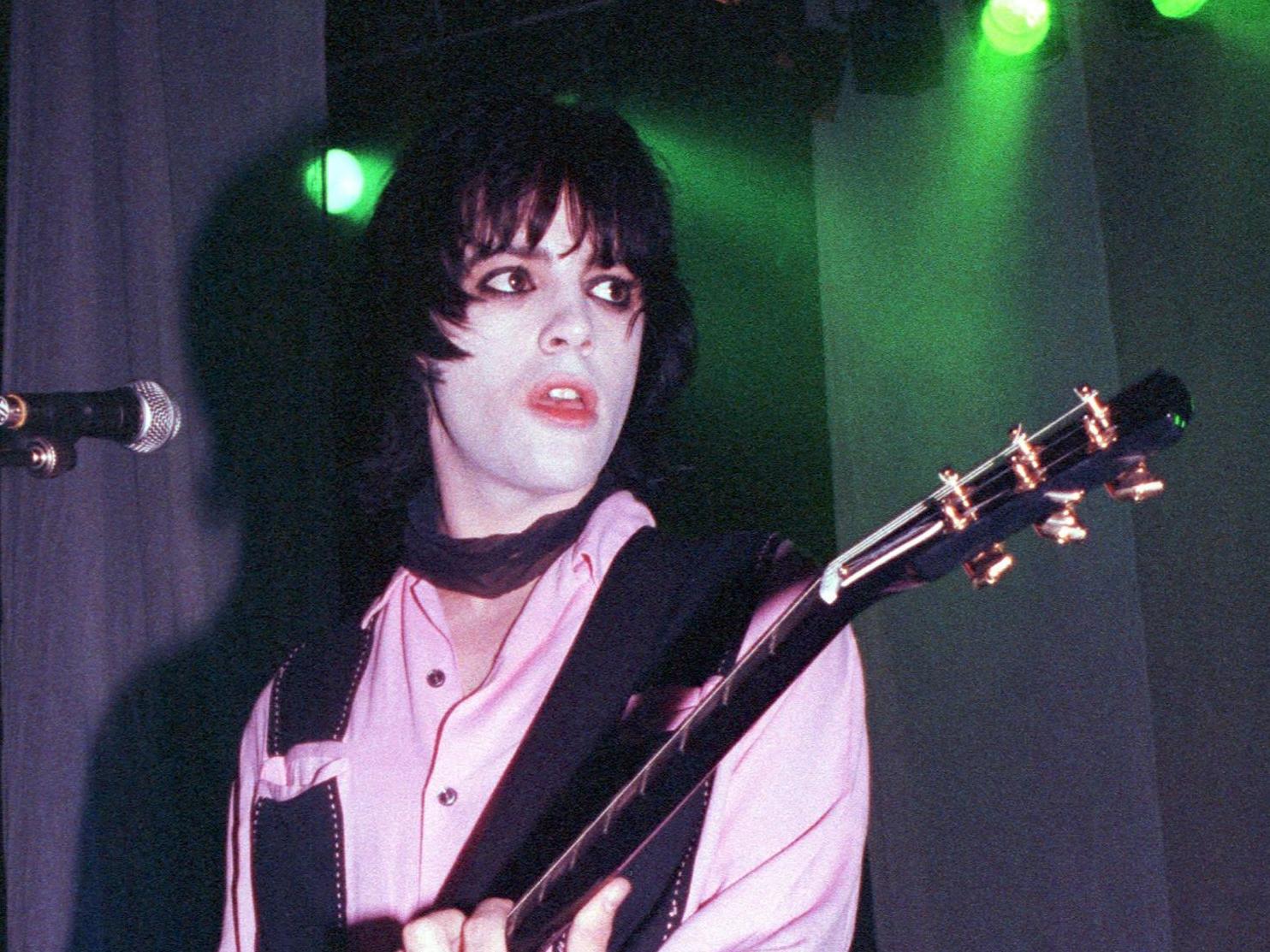 Richey Edwards performing in 1992