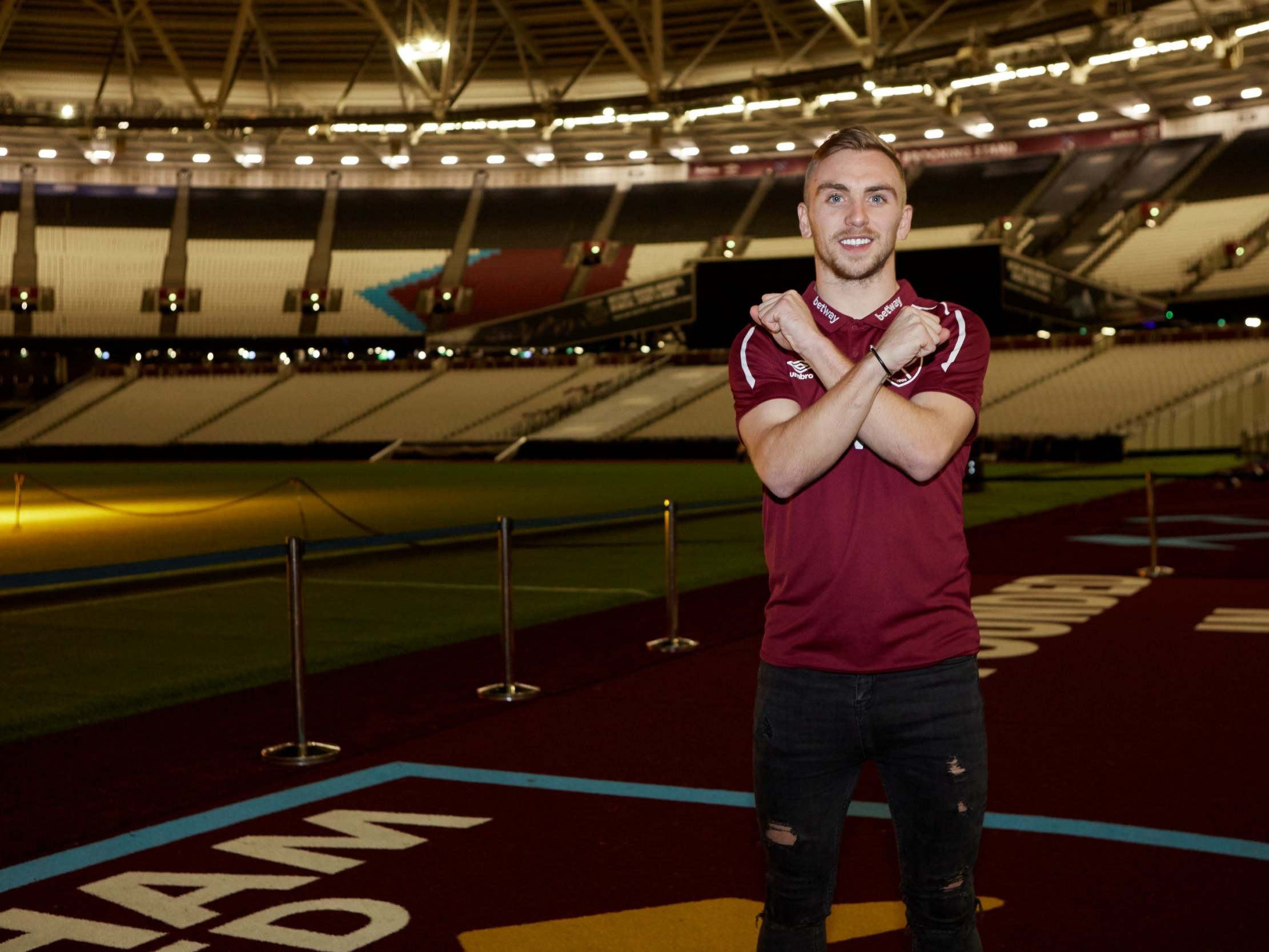 Jarrod Bowen arrives at the London Stadium