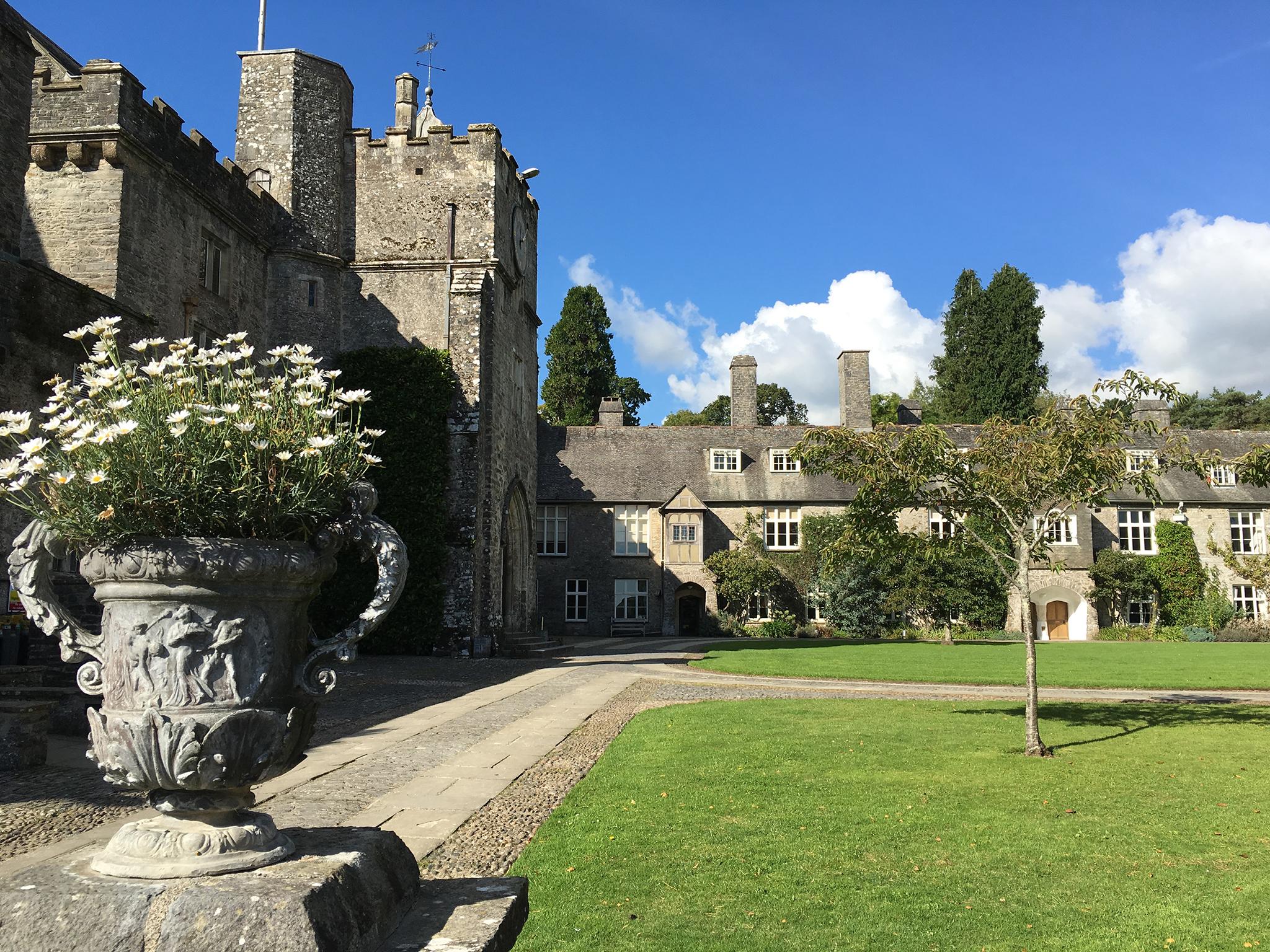 The estate sits between Dartmoor National Park and the English Riviera coast