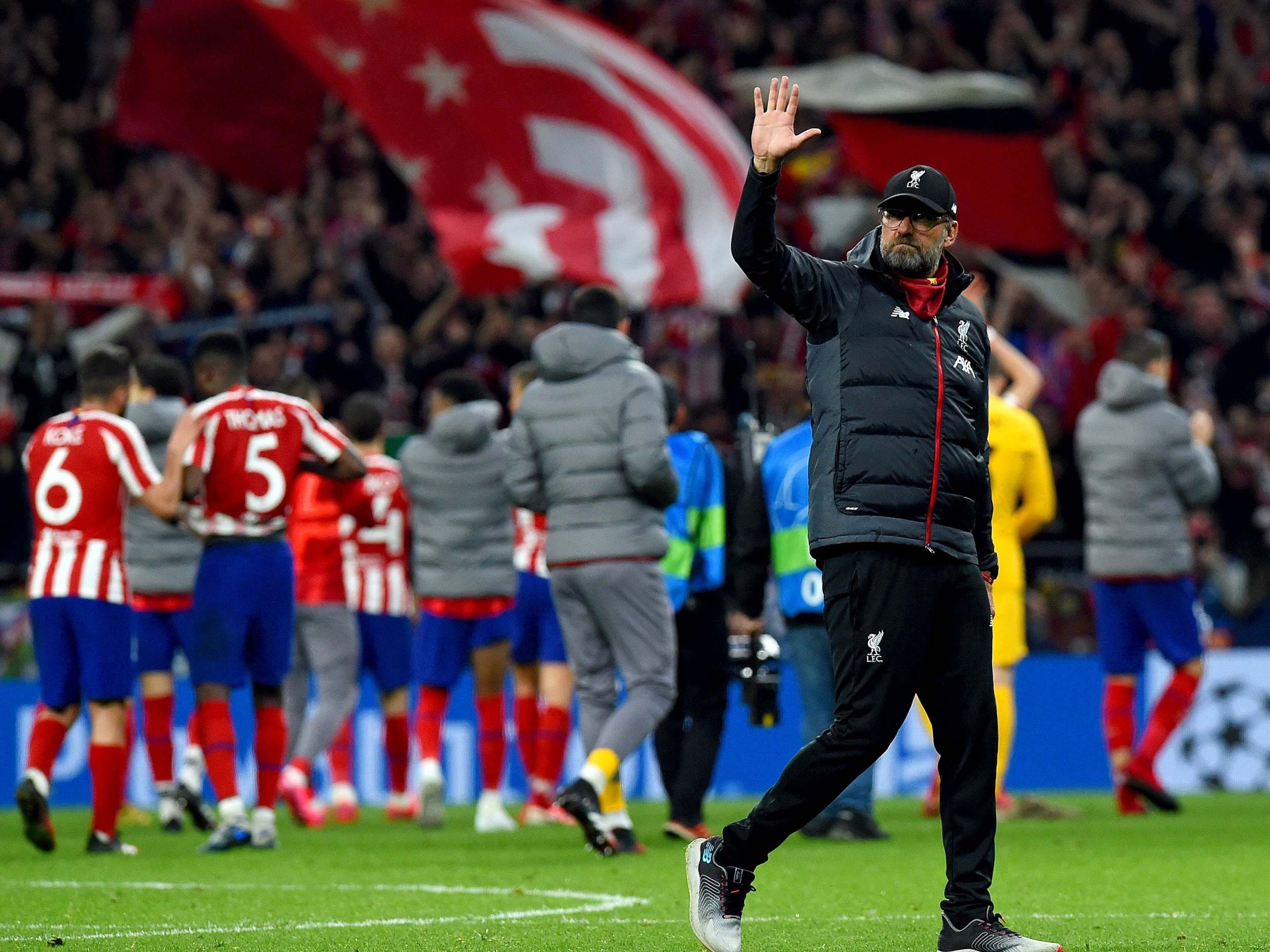 Jurgen Klopp manager of Liverpool showing his appreciation to the fans