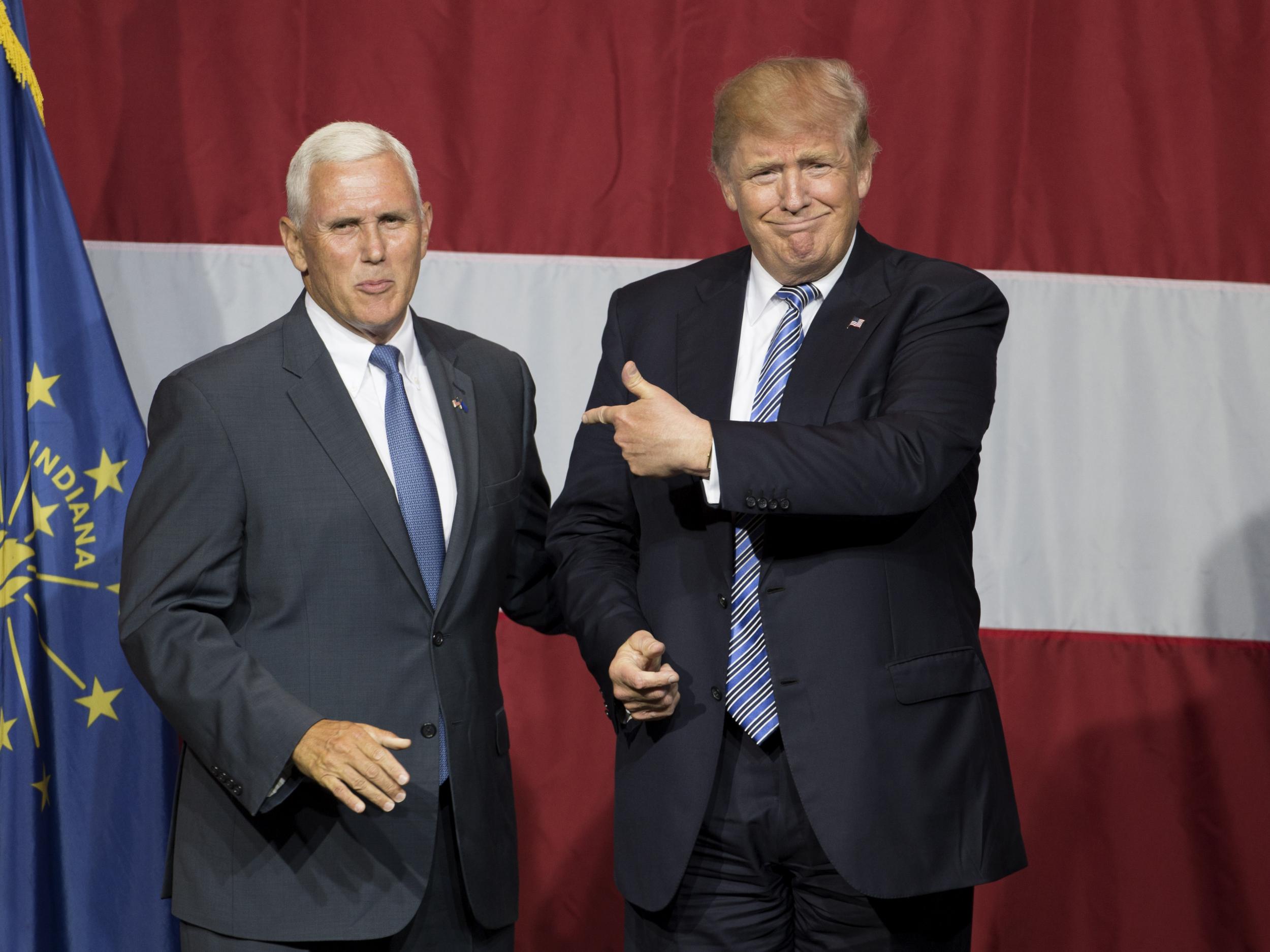 Donald Trump reveals Pence as his running mate in 2016