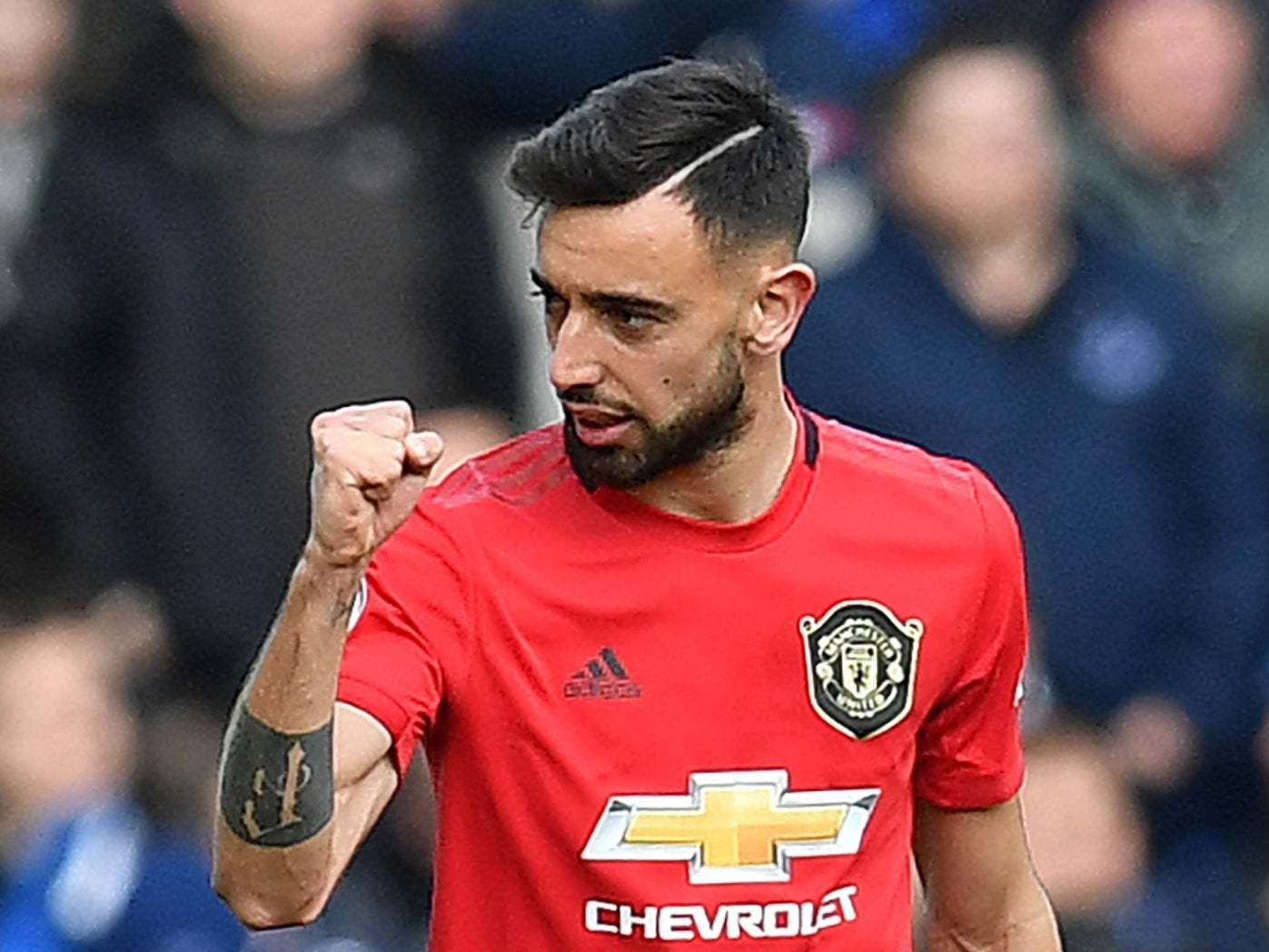 Bruno Fernandes celebrates his equaliser for United