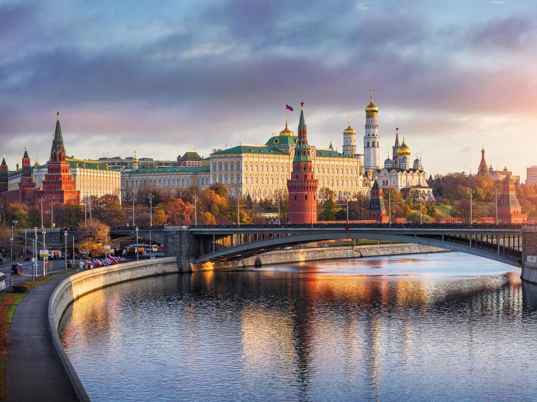 Due to coronavirus, should we delay our trip to Russia? (Getty/iStockphoto)