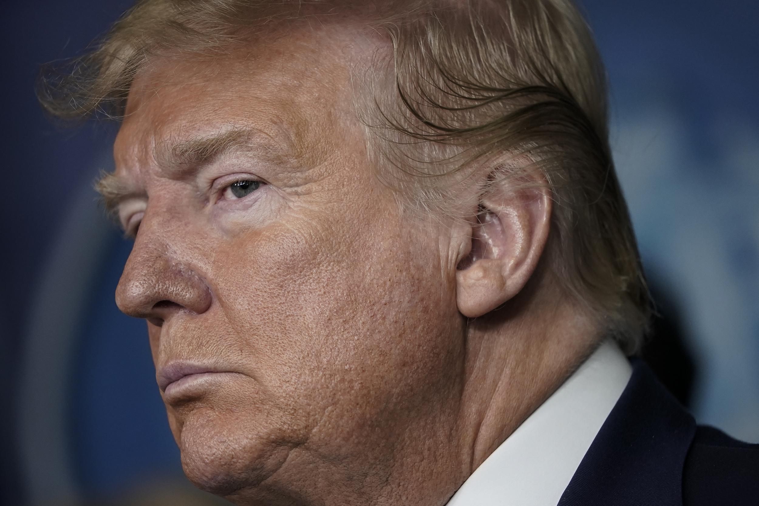 Related video: FEMA says Trump has not ordered companies to manufacture medical supplies