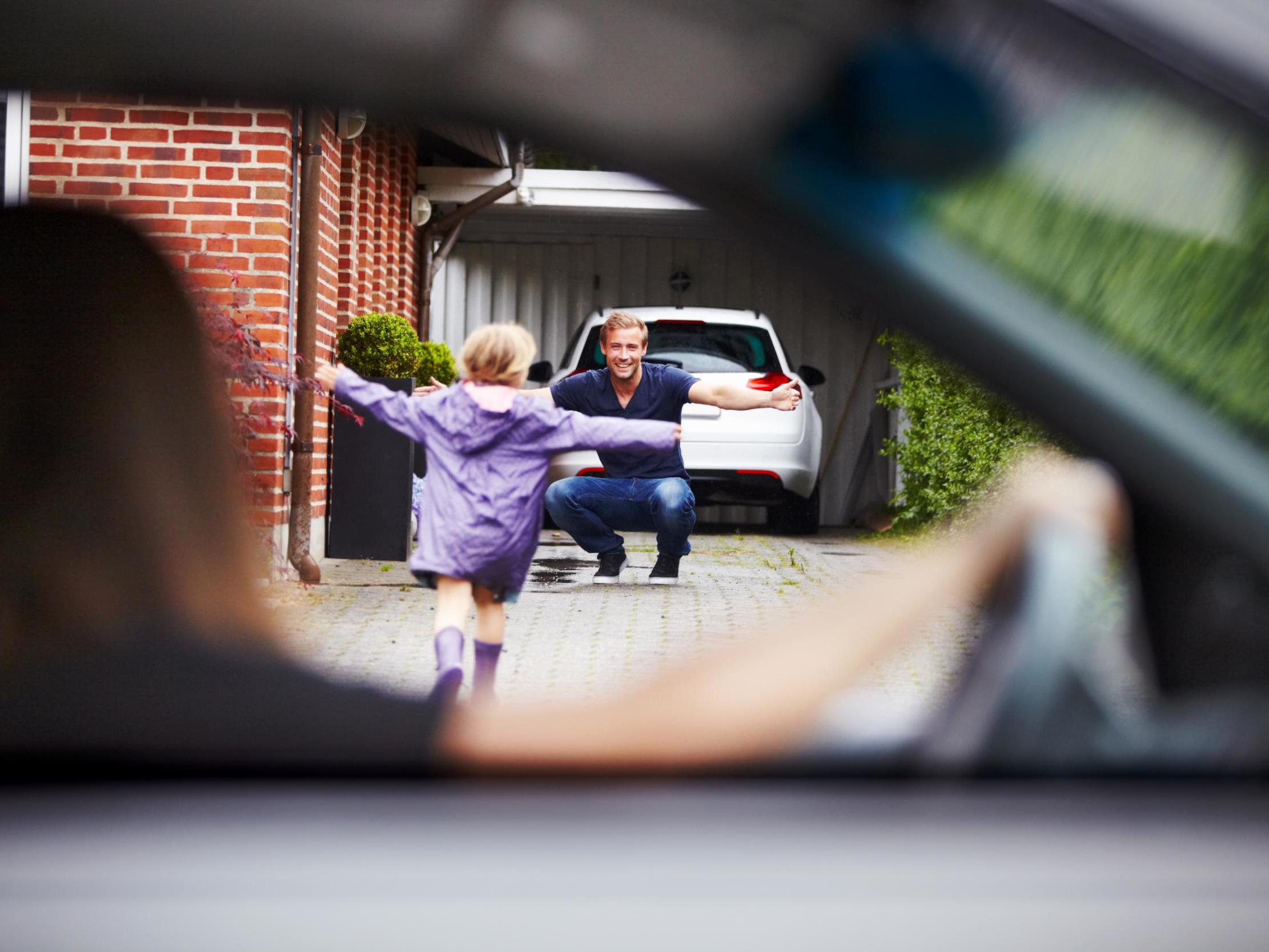 Coronavirus: Self-isolation raising concerns for divorced parents sharing children, say lawyers