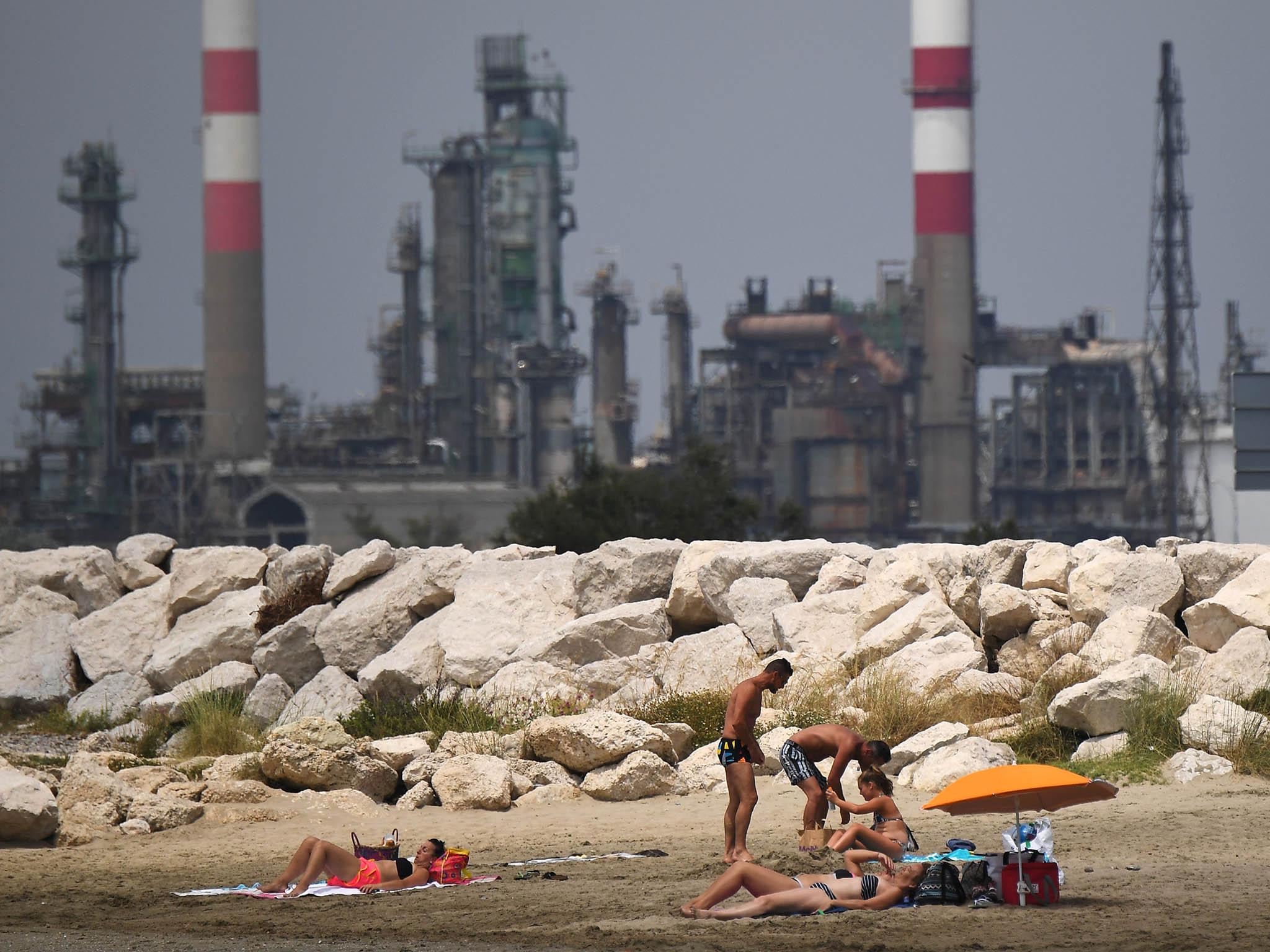 The cancer rate in Fos-Sur-Mer is nearly half the national average