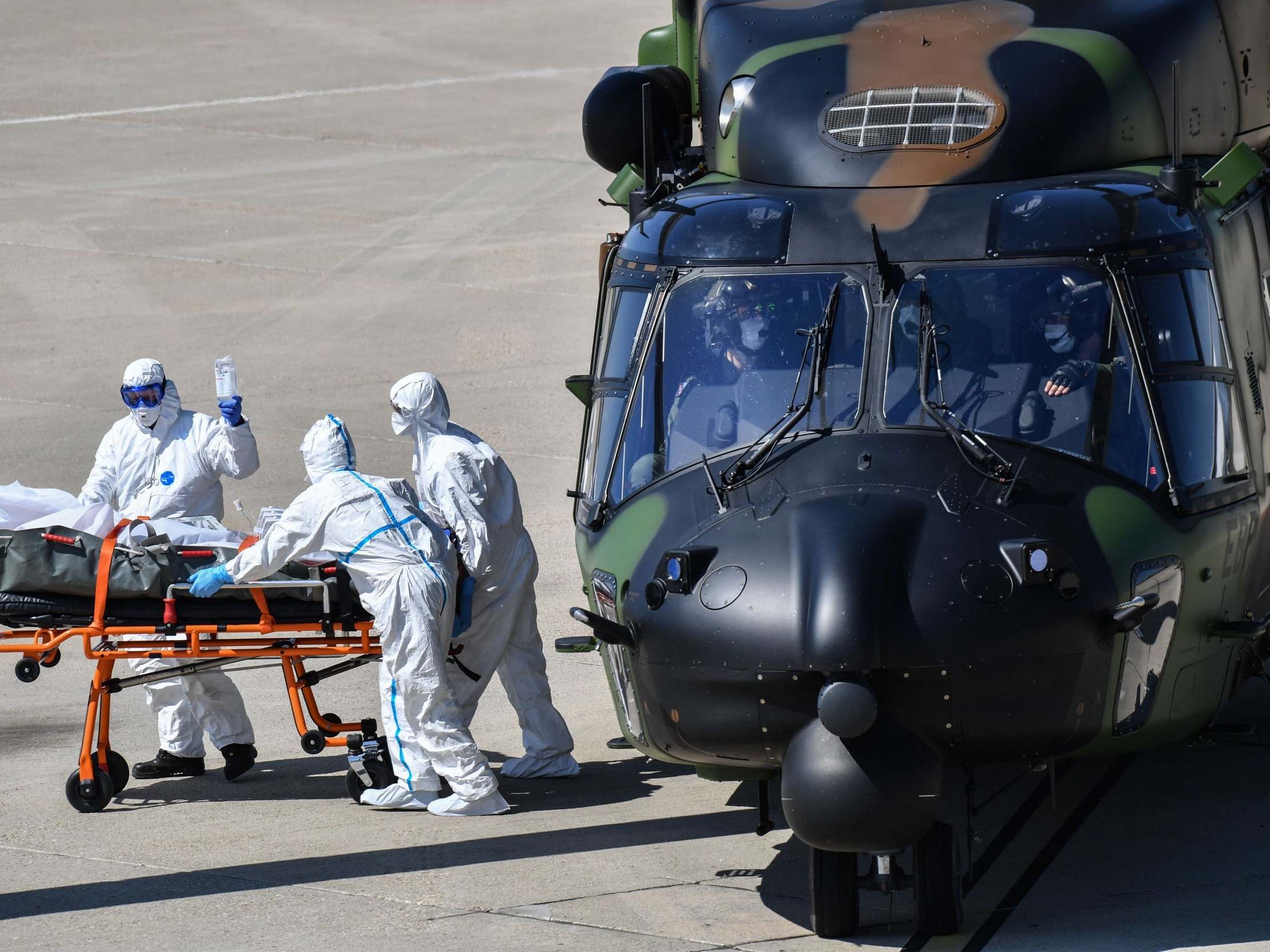 In addition to a pilot, most air ambulance flights have on board a nurse, a paramedic and sometimes a physician or specialist, depending on the level of care a patient requires