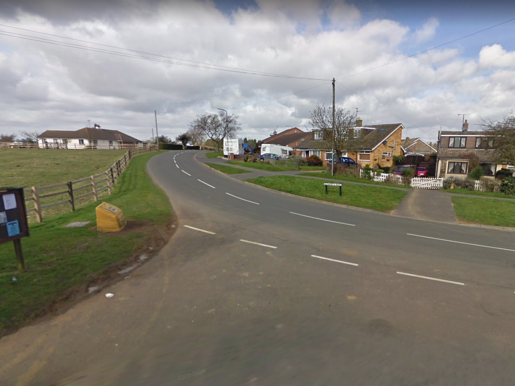 Police have appealed for witnesses to 'an altercation' between two dog walkers near Hyde Road in the village of Roade