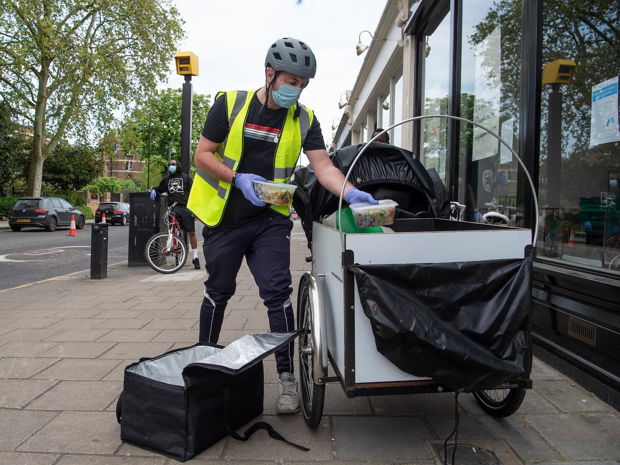 Volunteer with Made in Hackney