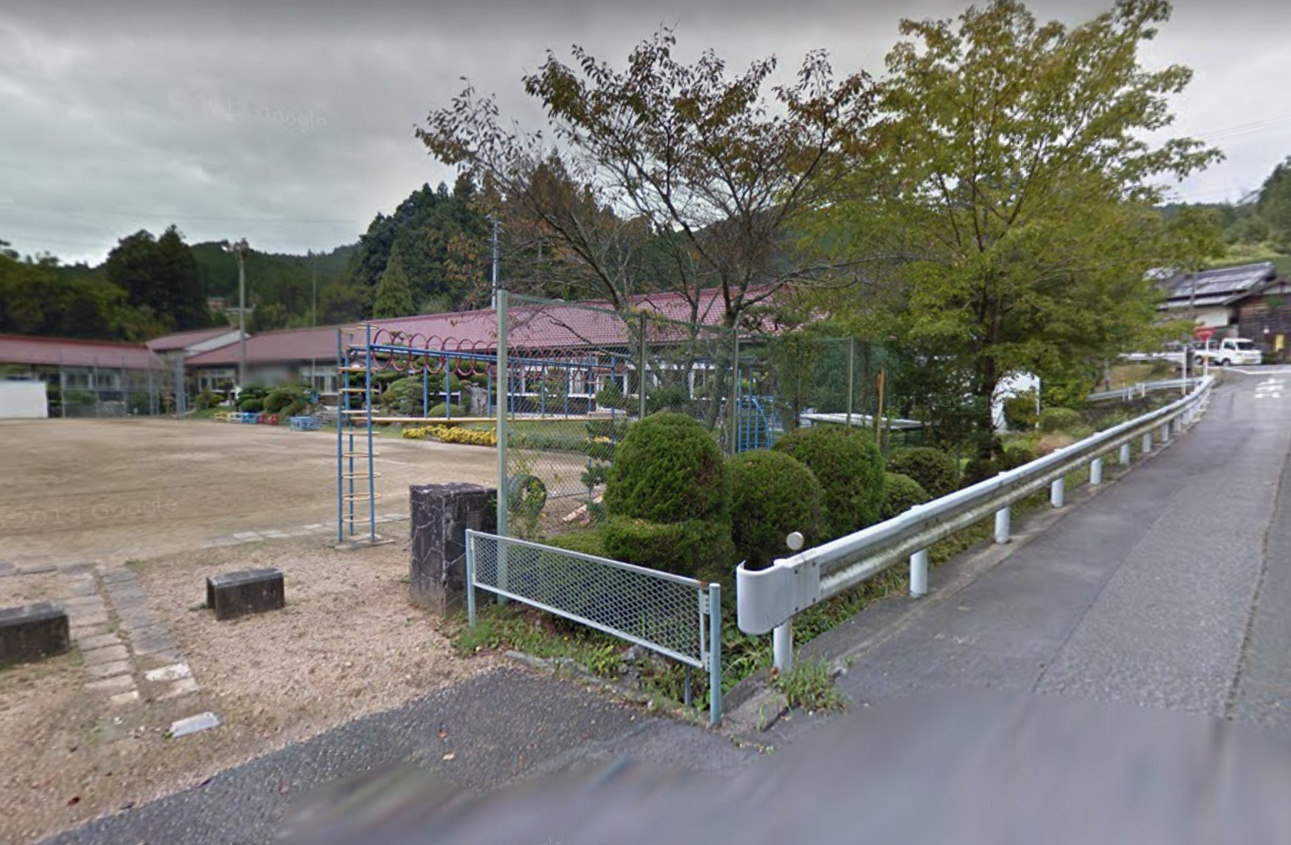 Damine school, in the Shitara township