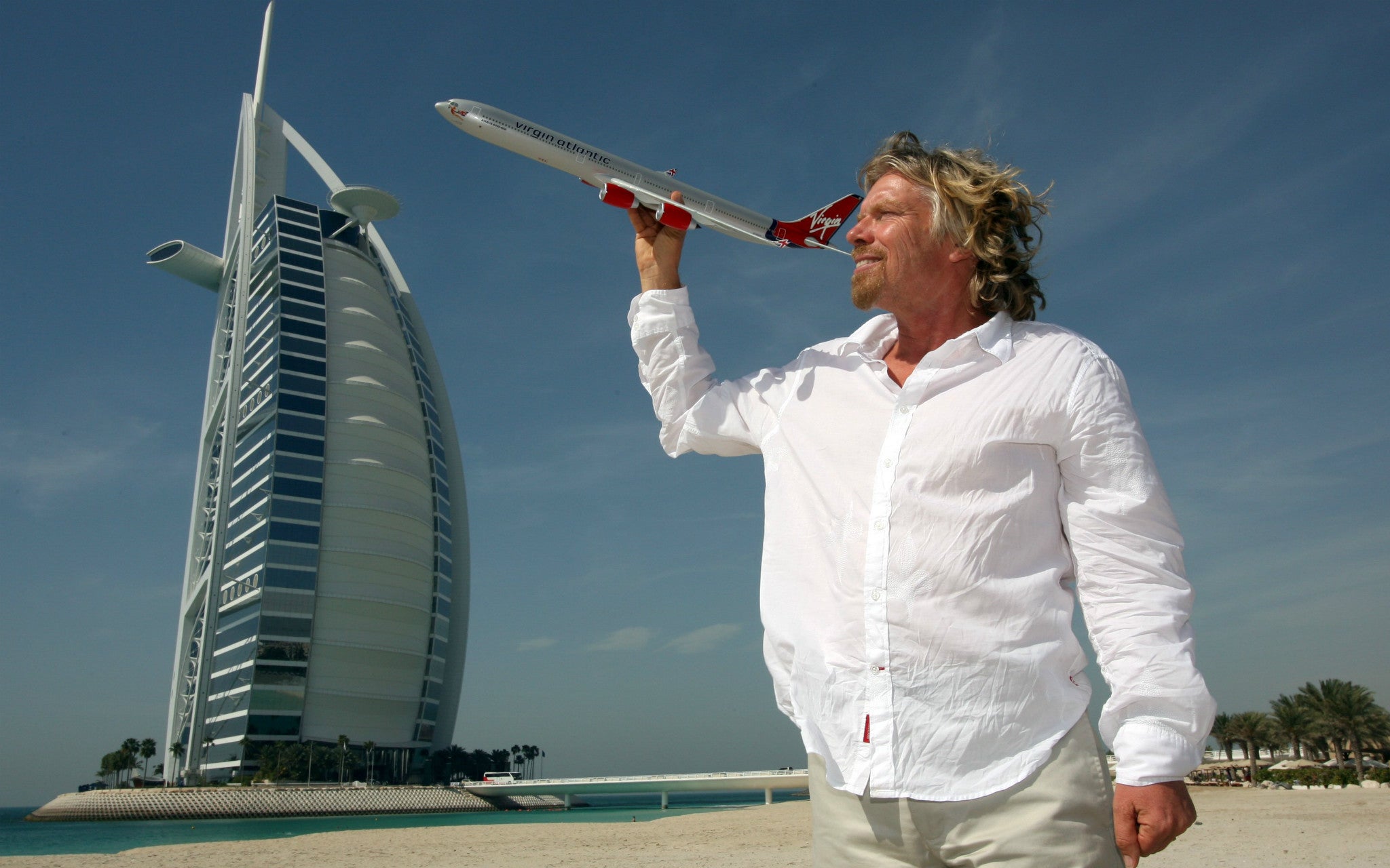 Richard Branson promotes the inaugural flight of the Virgin Atlantic Airbus A340 to Dubai in 2006