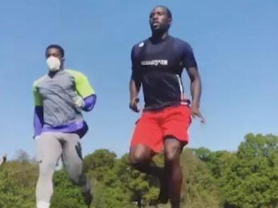 Serge Aurier posted videos of himself training with Spurs teammate Moussa Sissoko