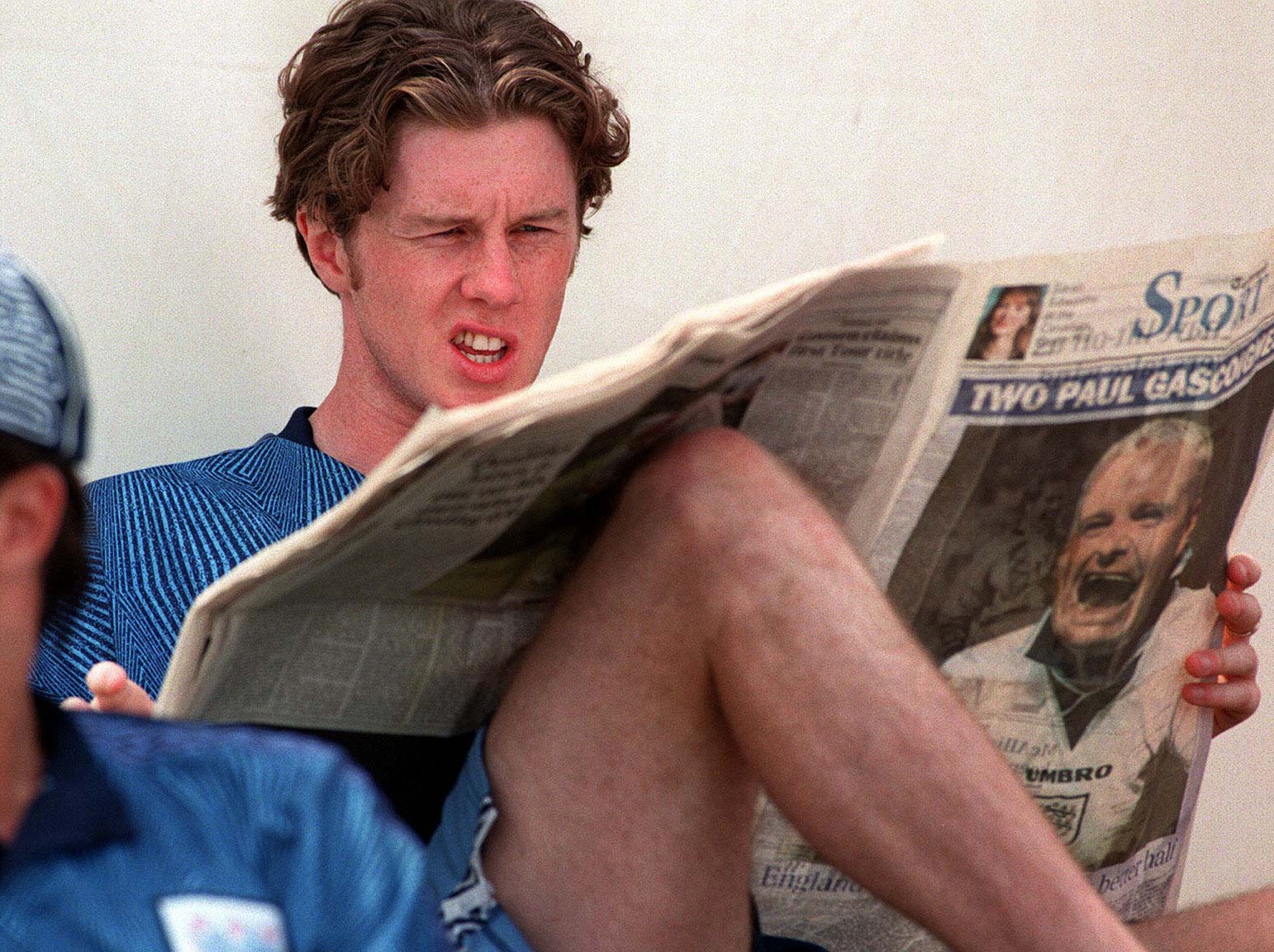 McManaman relaxes with a copy of The Telegraph...